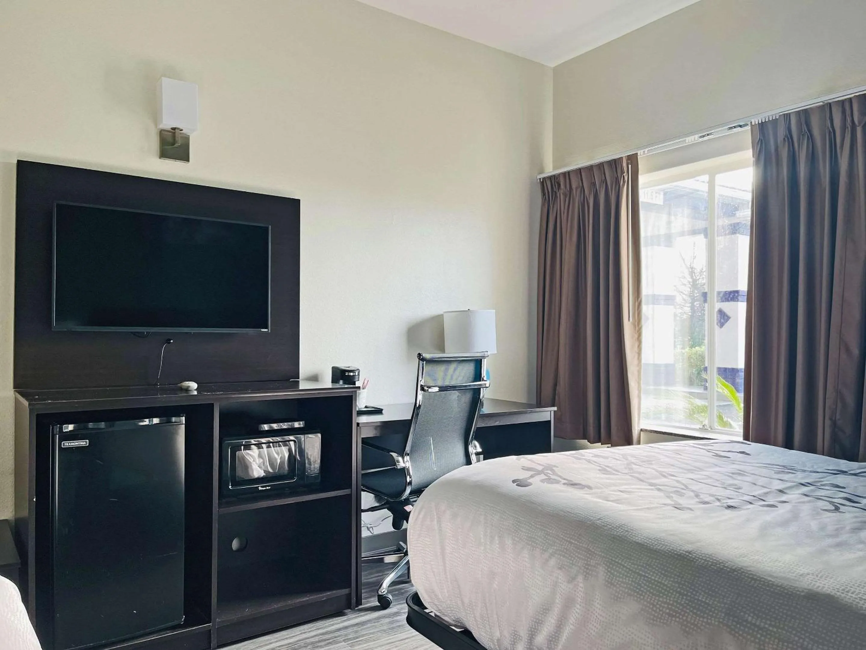 Bedroom, Bed in Sleep Inn & Suites Foley - Gulf Shores North