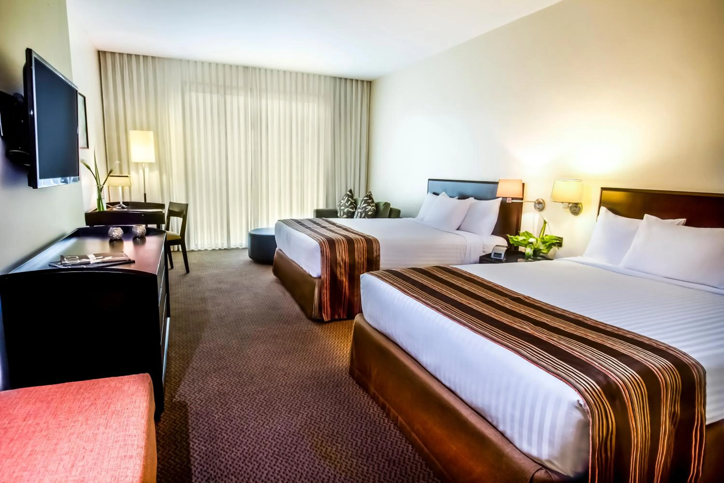 Bed in Lidotel Valencia