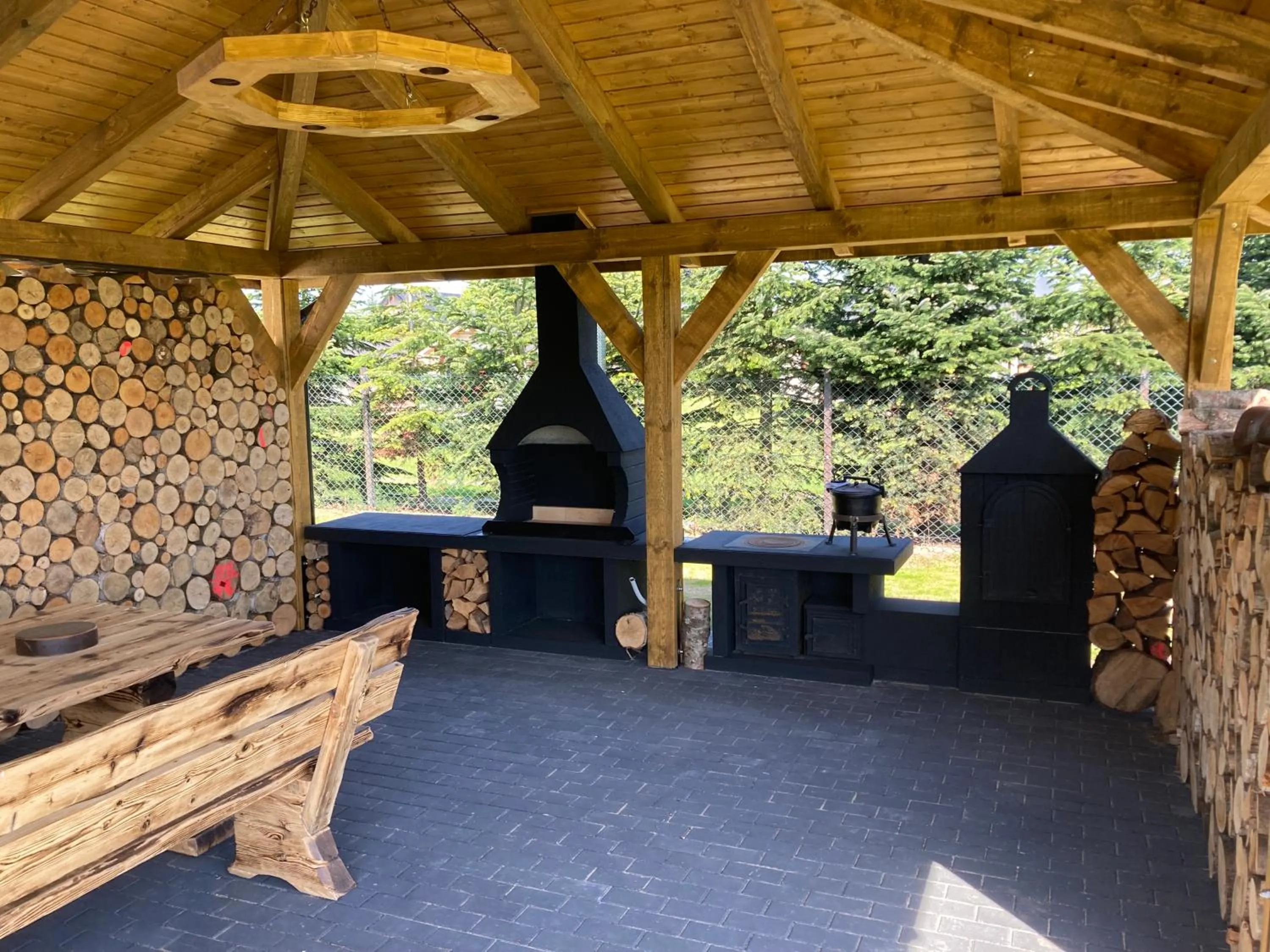 BBQ facilities in Domki Kaktus