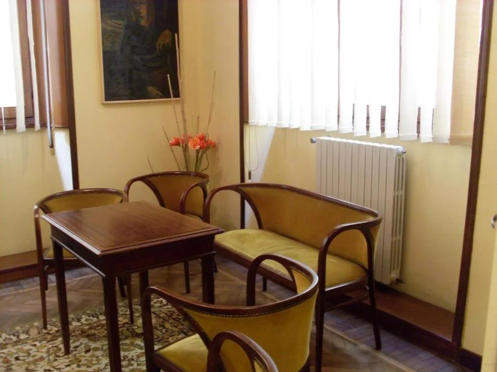 Day in Albergo Corona