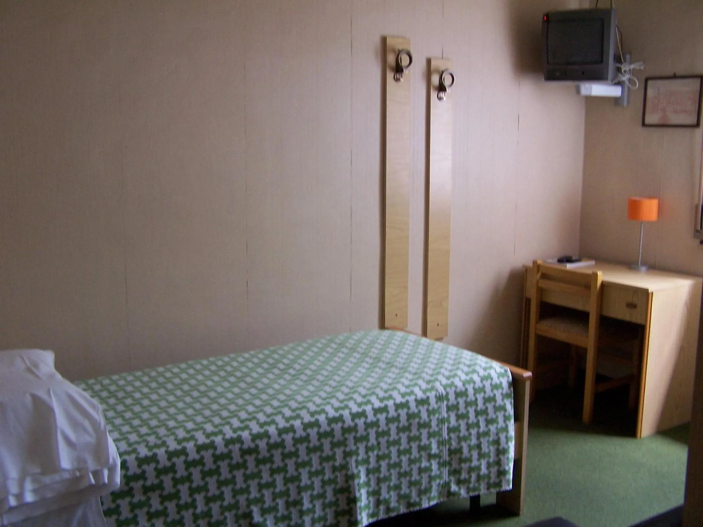 Photo of the whole room, Bed in Albergo Corona