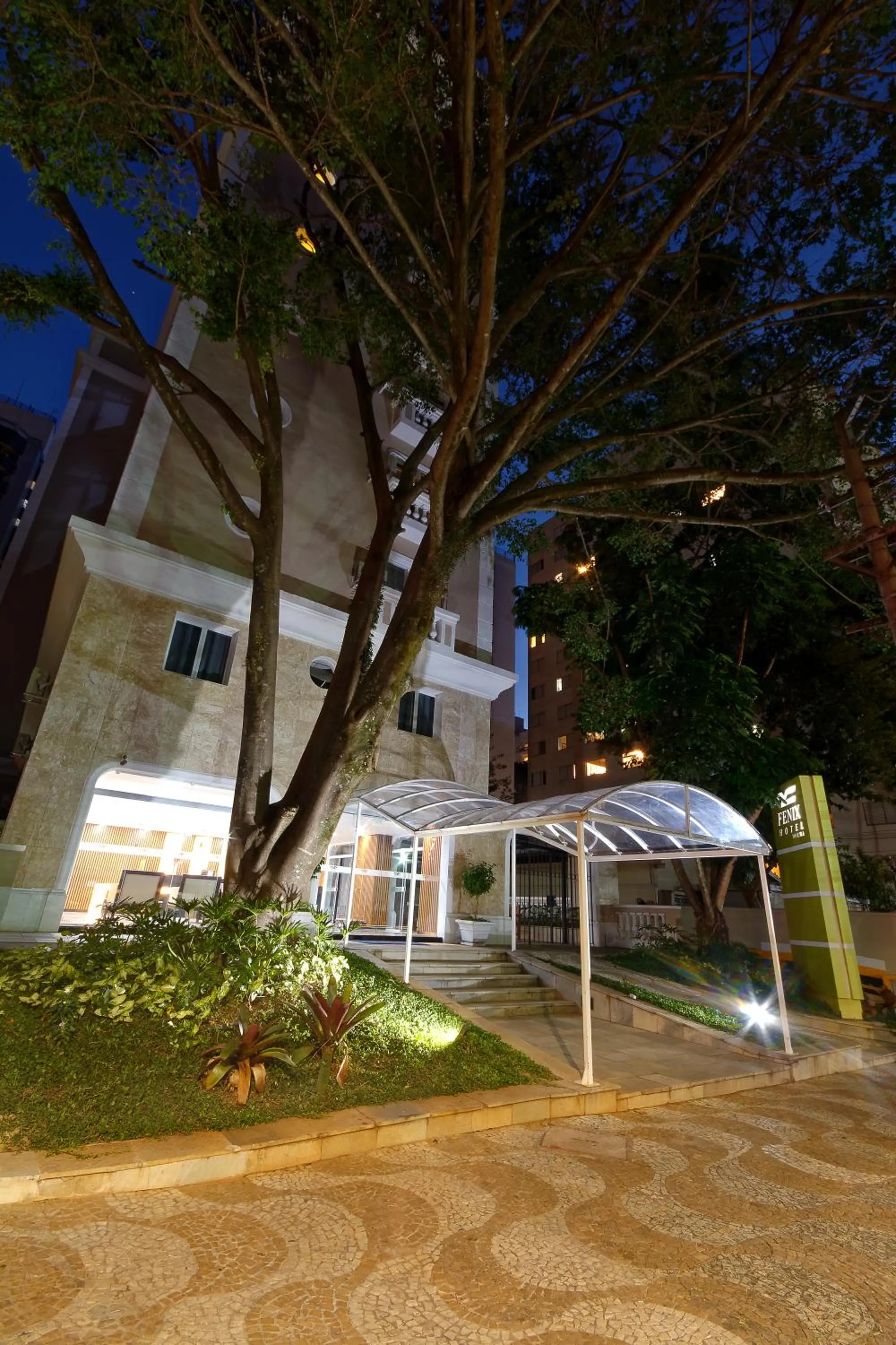 Property building in Fênix Hotel Moema