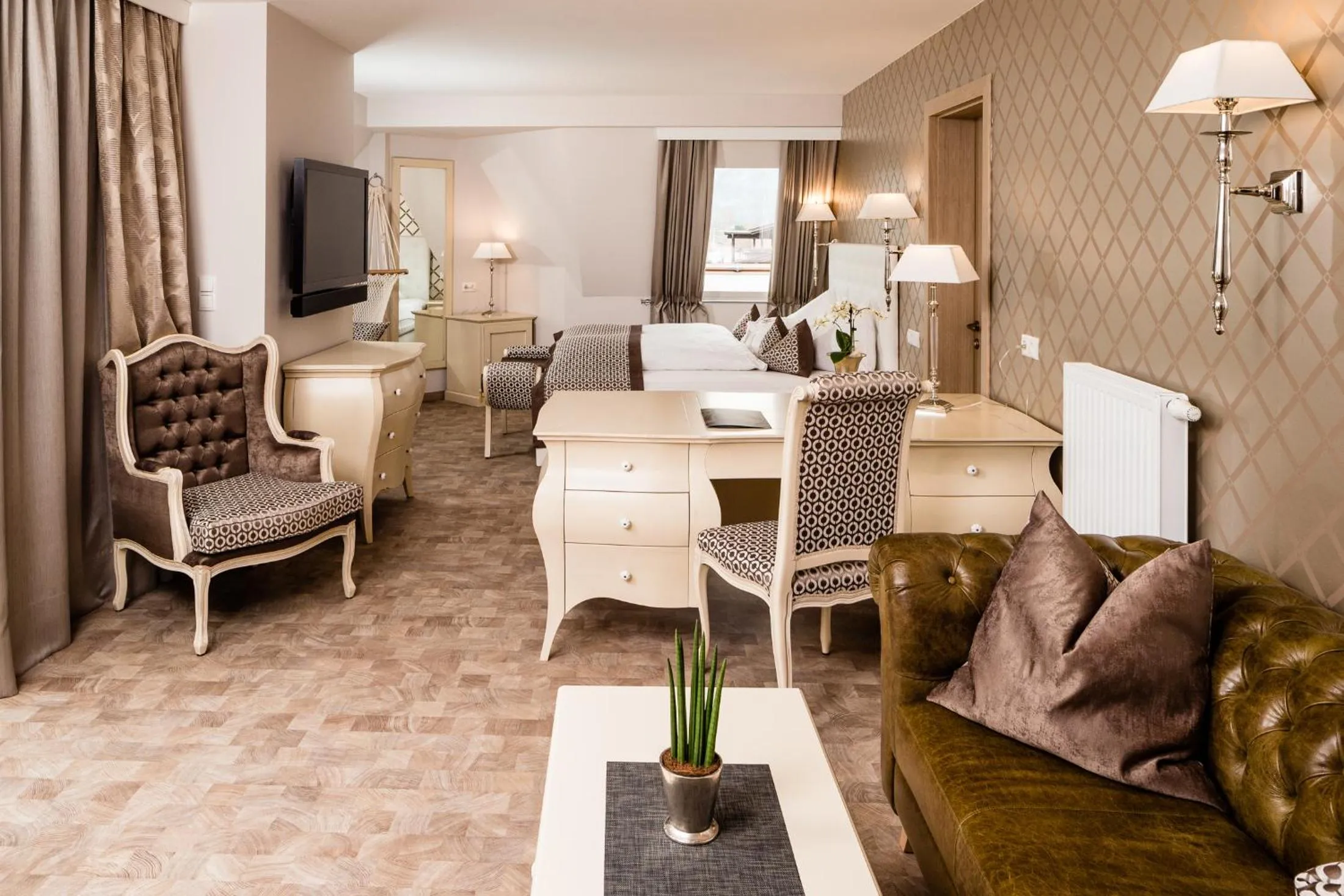 Bedroom in Hotel Rössl