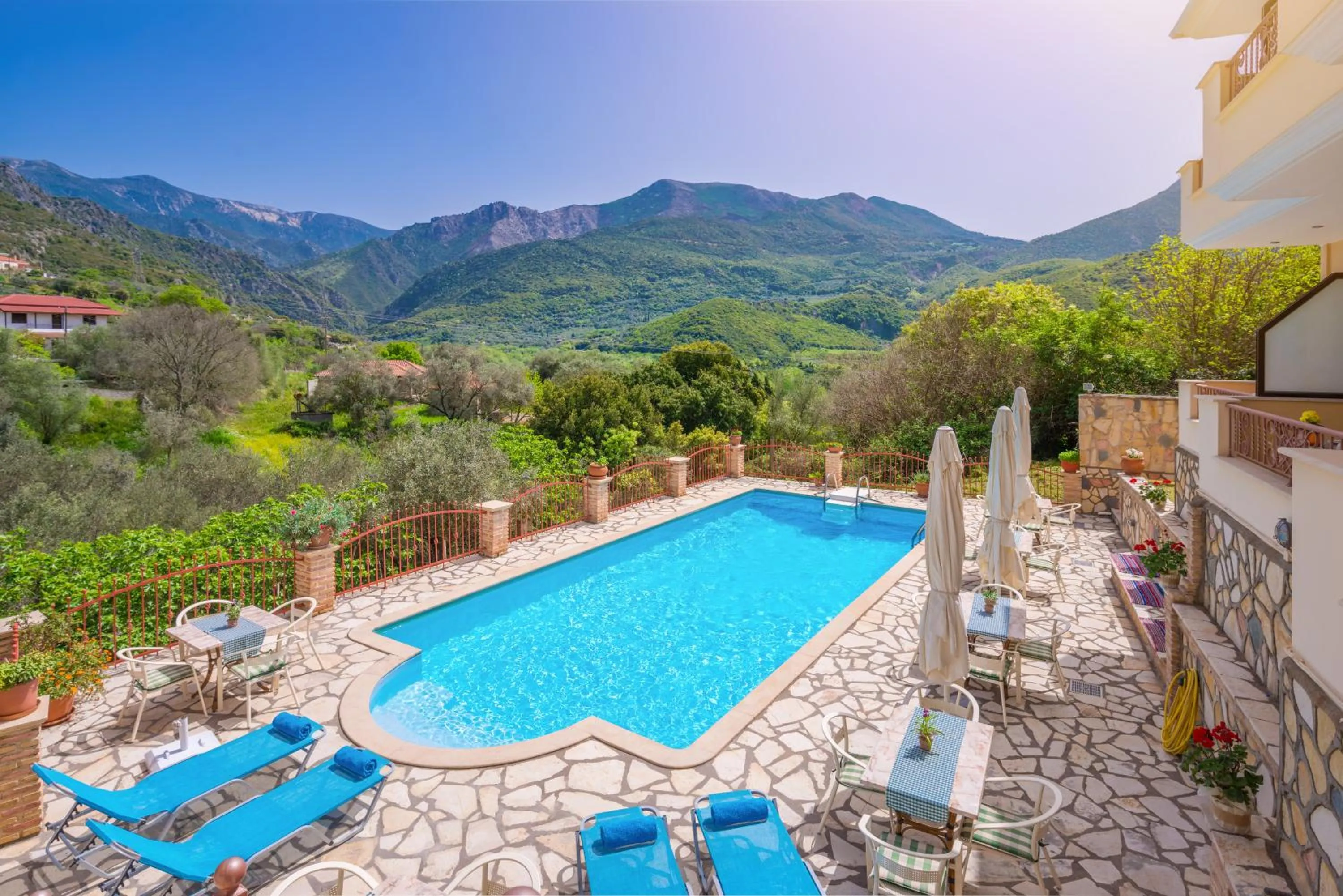 Swimming pool in Hotel Eirini