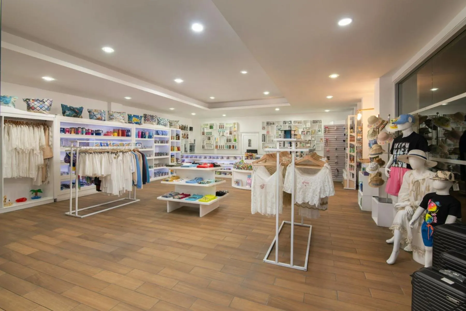 On-site shops in Impressive Punta Cana - All Inclusive