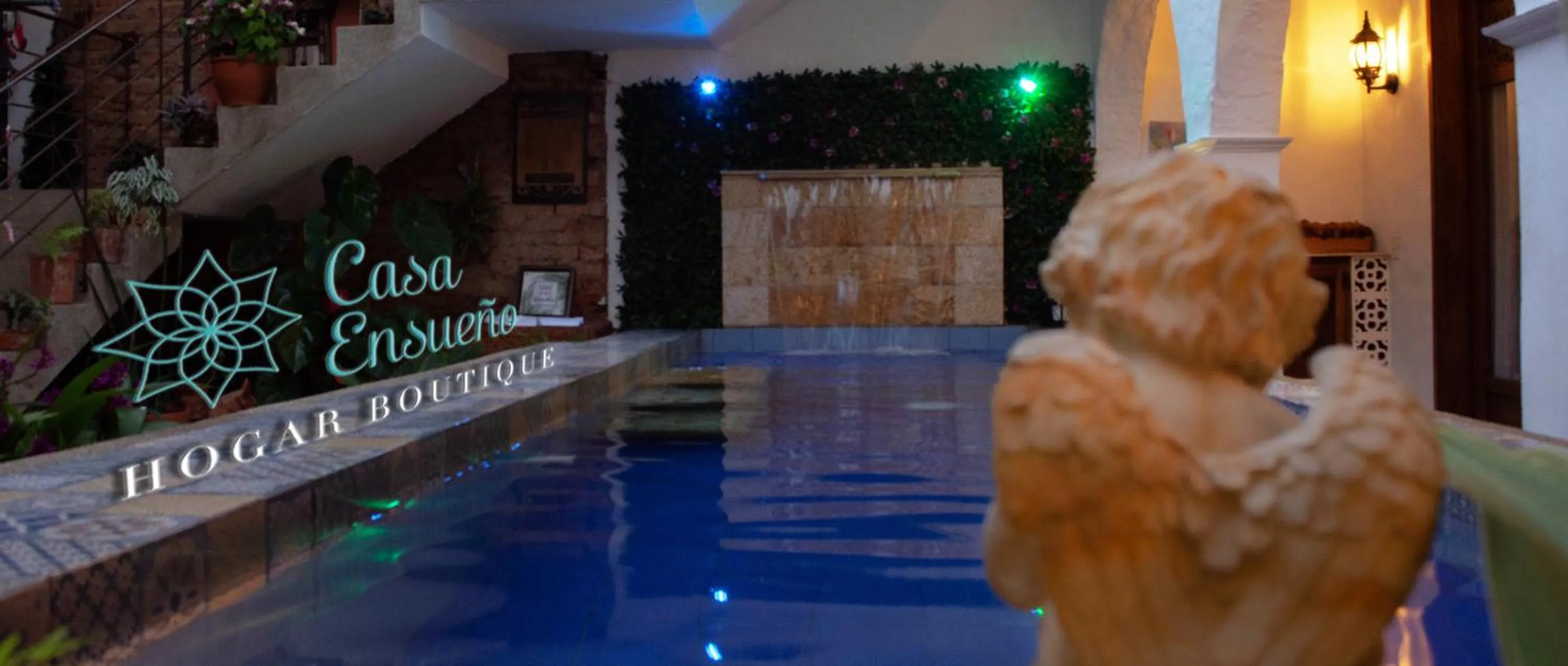 Decorative detail in Casa Ensueño Hogar Boutique