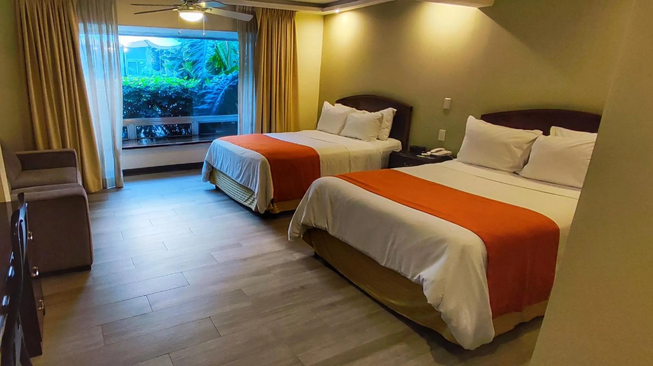 Bed in Hotel San Carlos