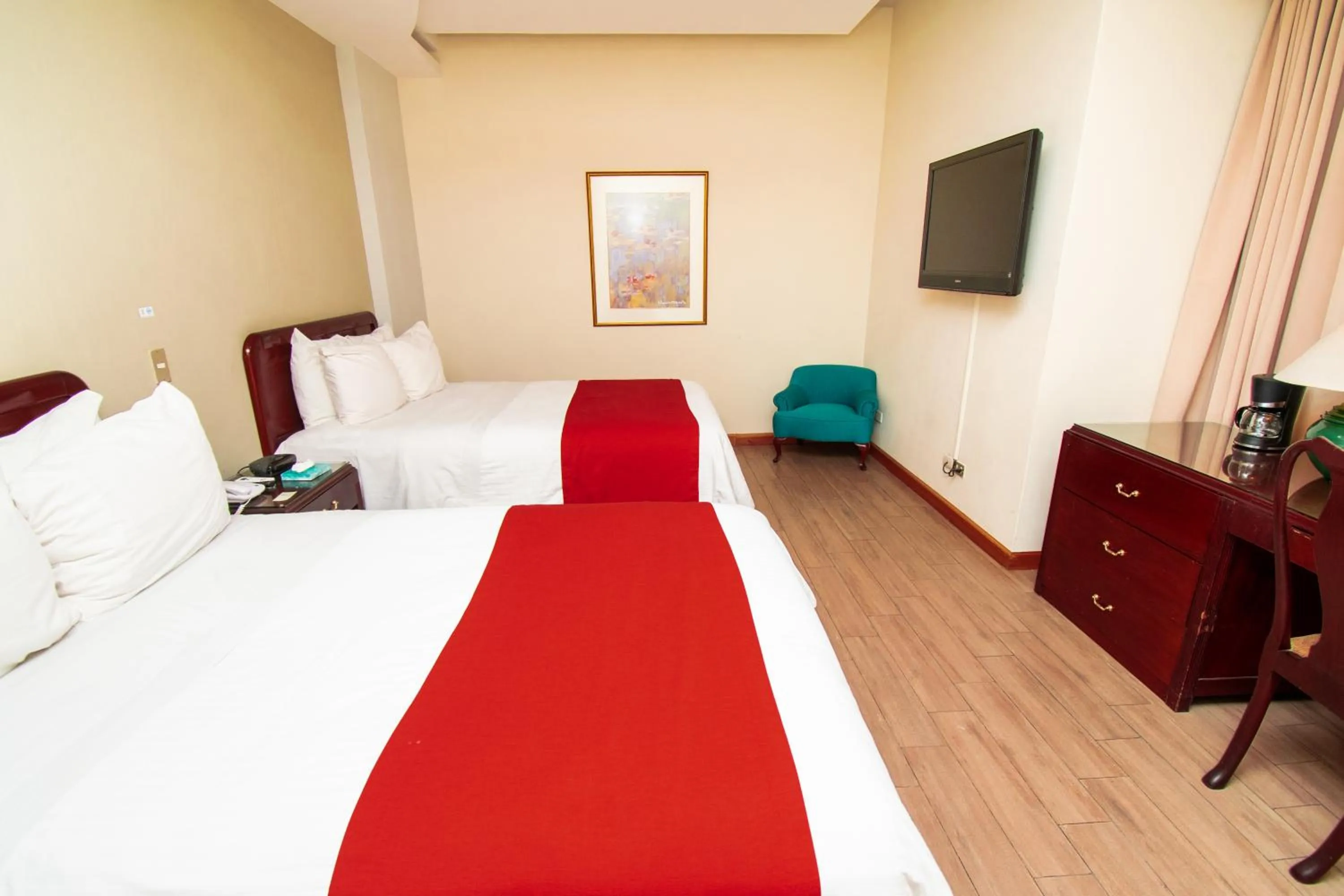 Photo of the whole room, Bed in Hotel San Carlos