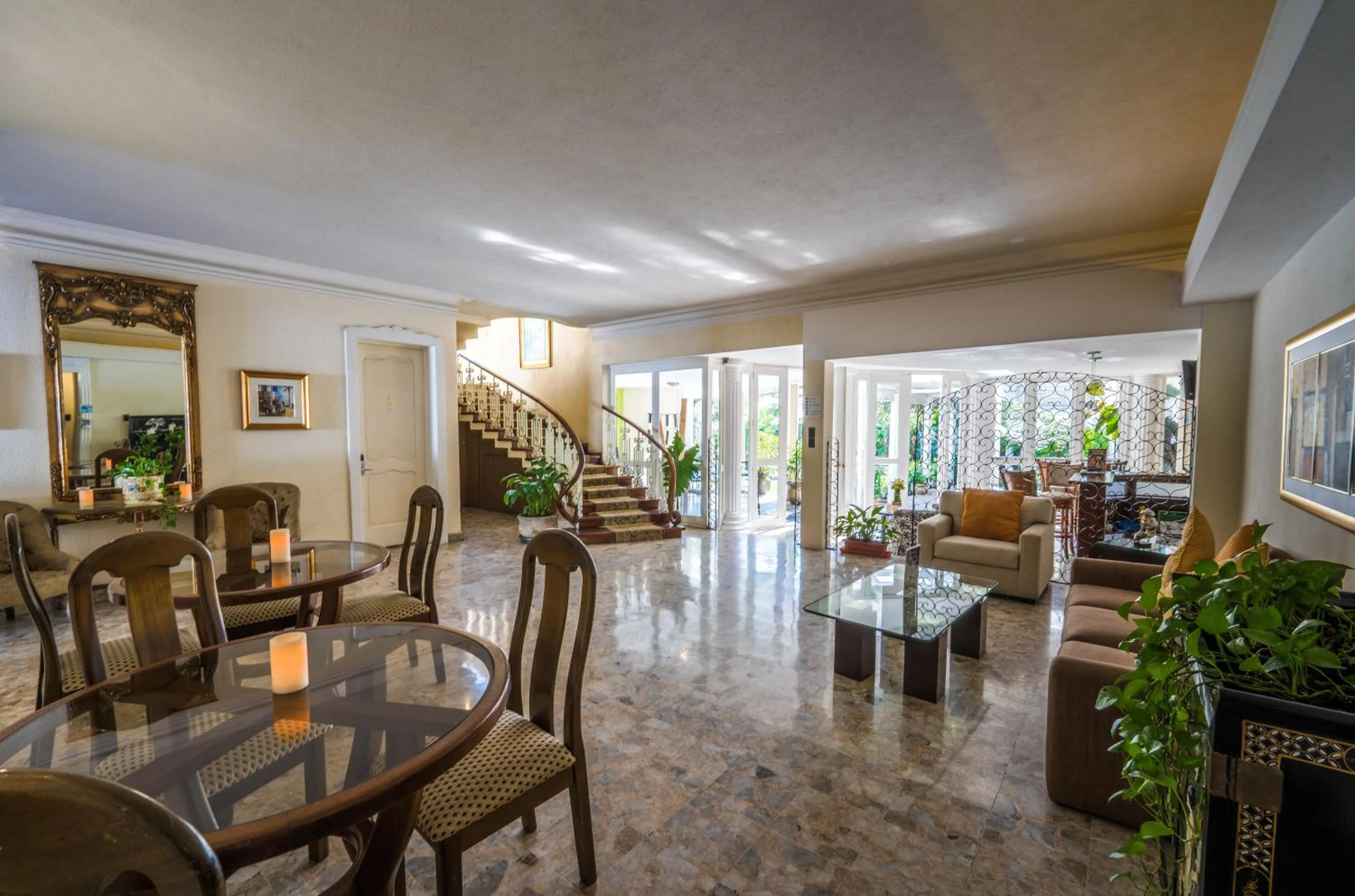 Lobby or reception in Hotel San Carlos