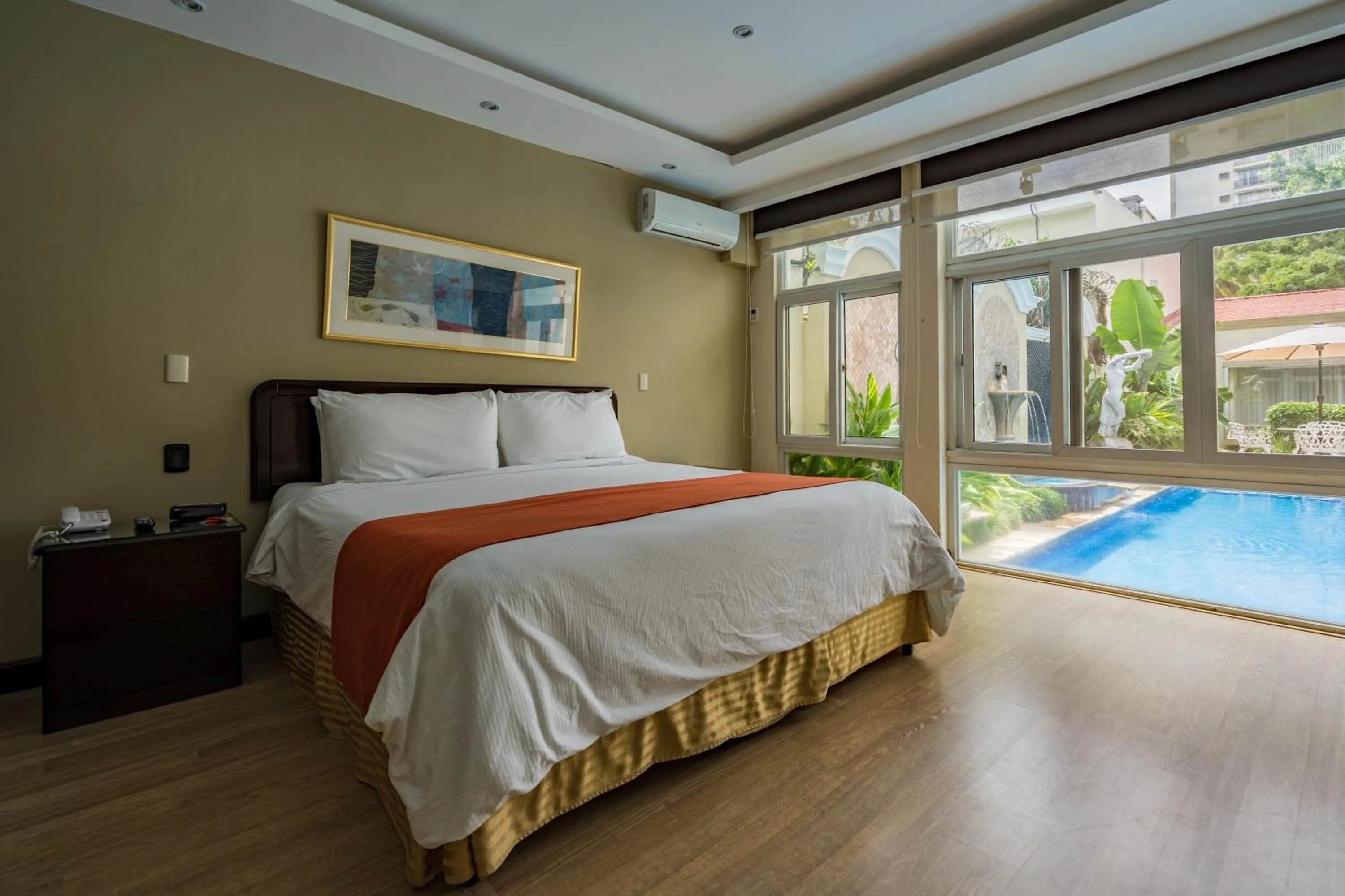 Bed in Hotel San Carlos