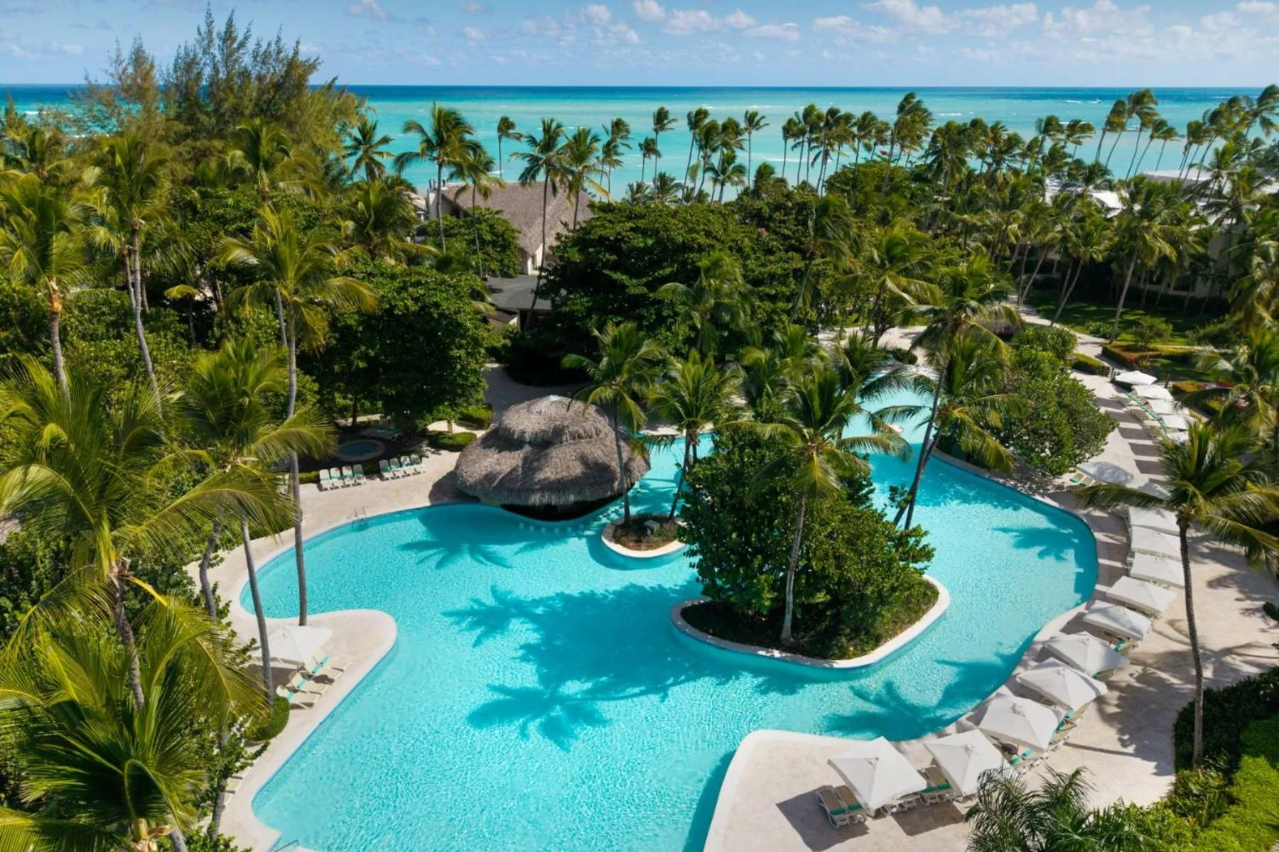 Swimming pool in Impressive Premium Punta Cana - All Inclusive