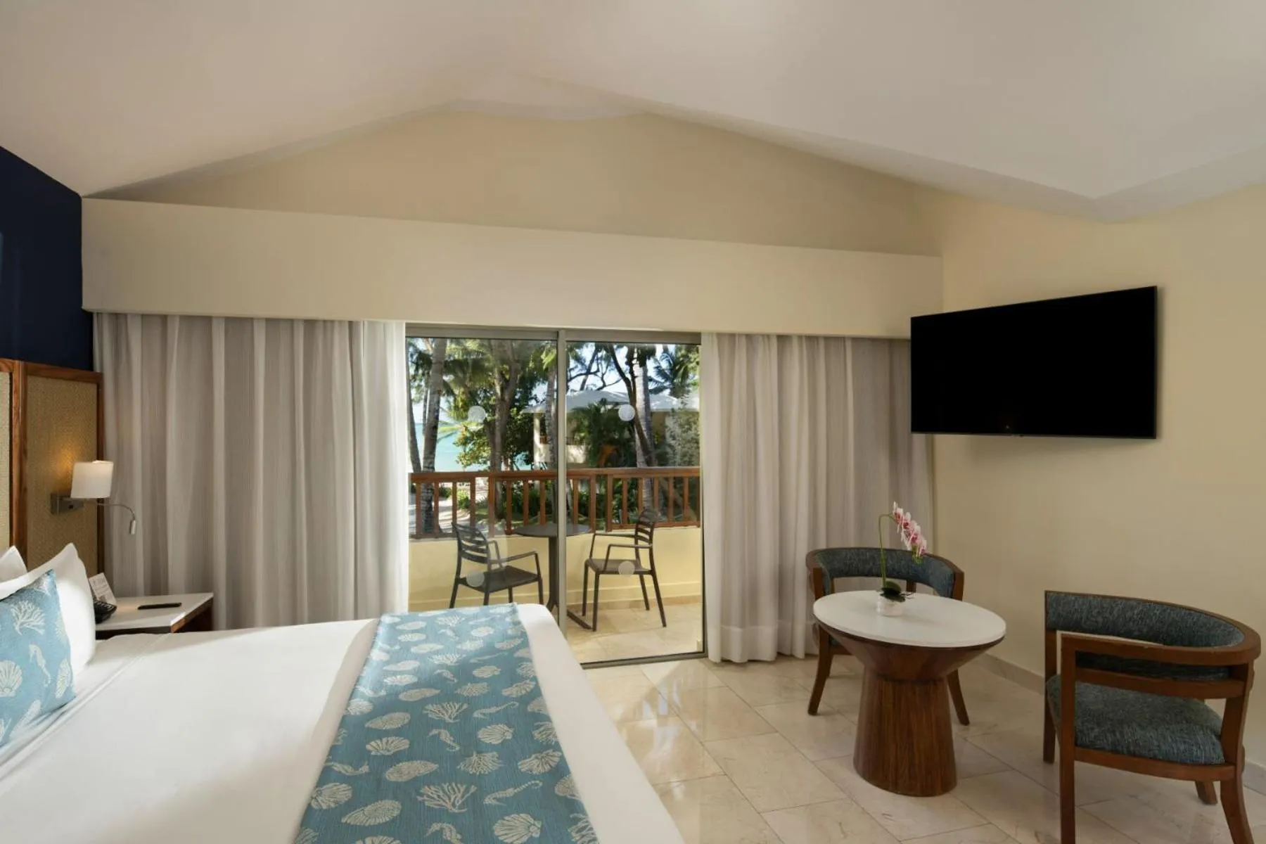 Bed in Impressive Premium Punta Cana - All Inclusive