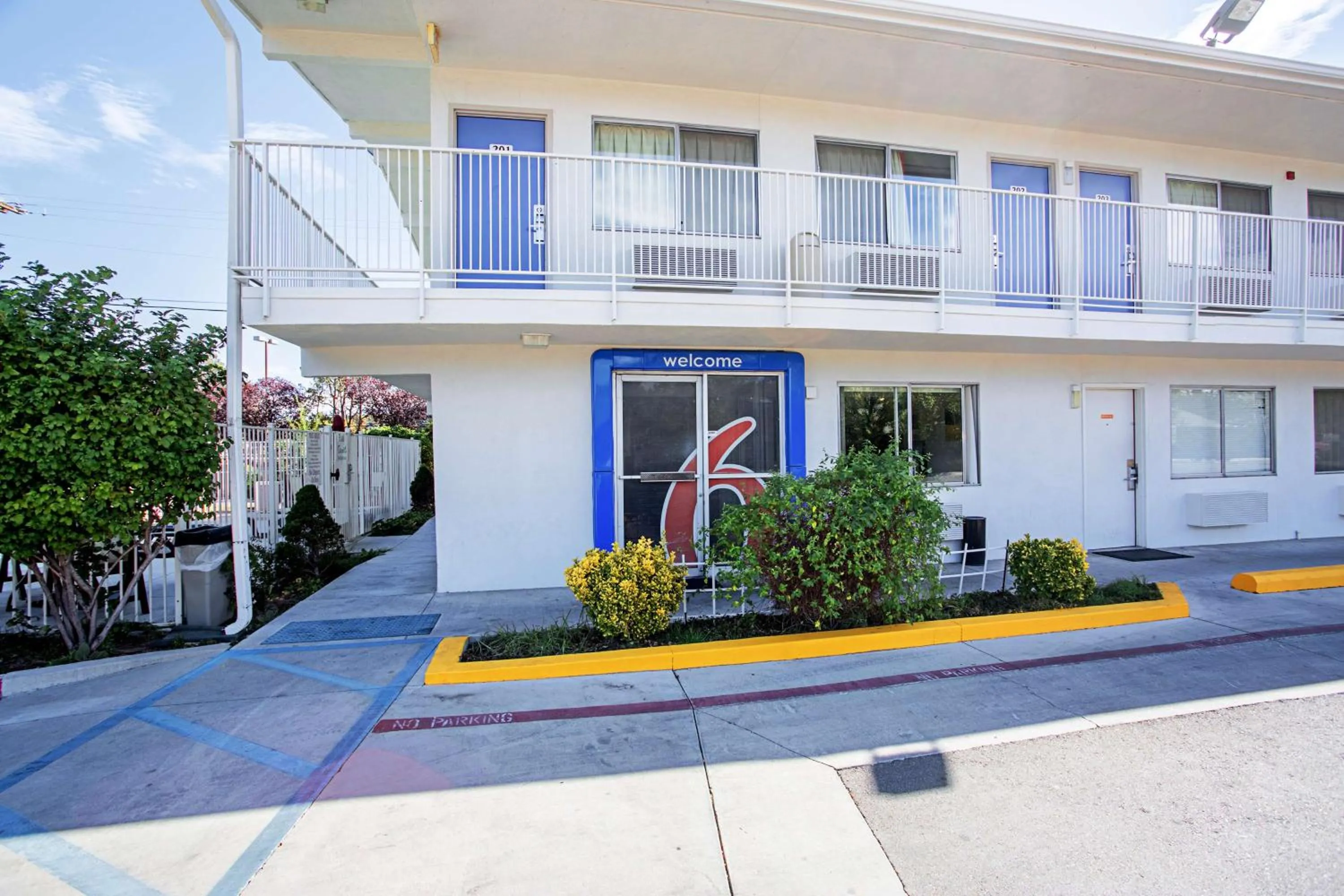 Property building in Motel 6-Prescott, AZ