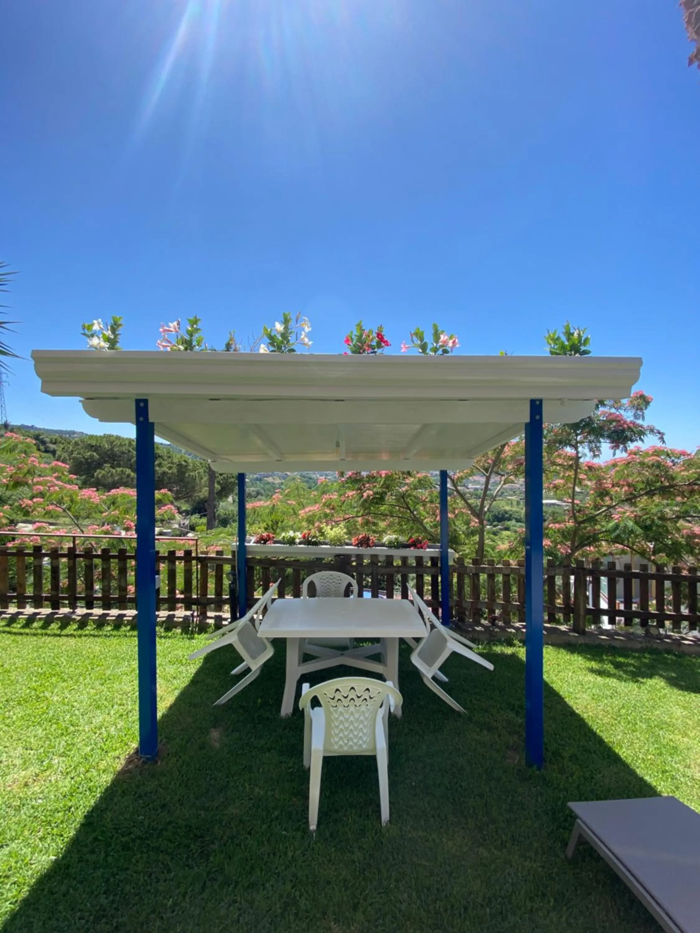 Garden in Albizia, casevacanza