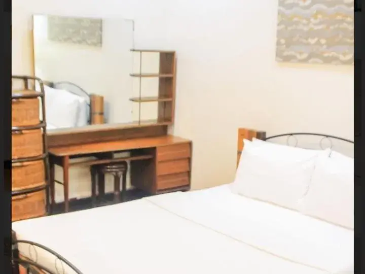 Queen Room - single occupancy in Balay 8 Suites Queen Room - single occupancy in Balay 8 Suites