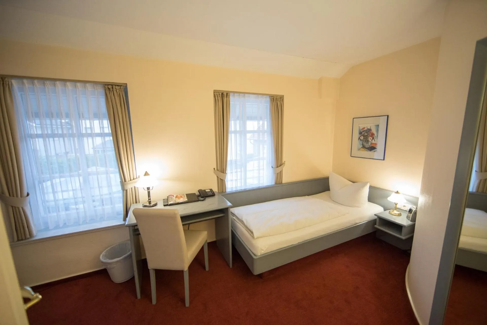 Photo of the whole room, Bed in Altes Landhaus