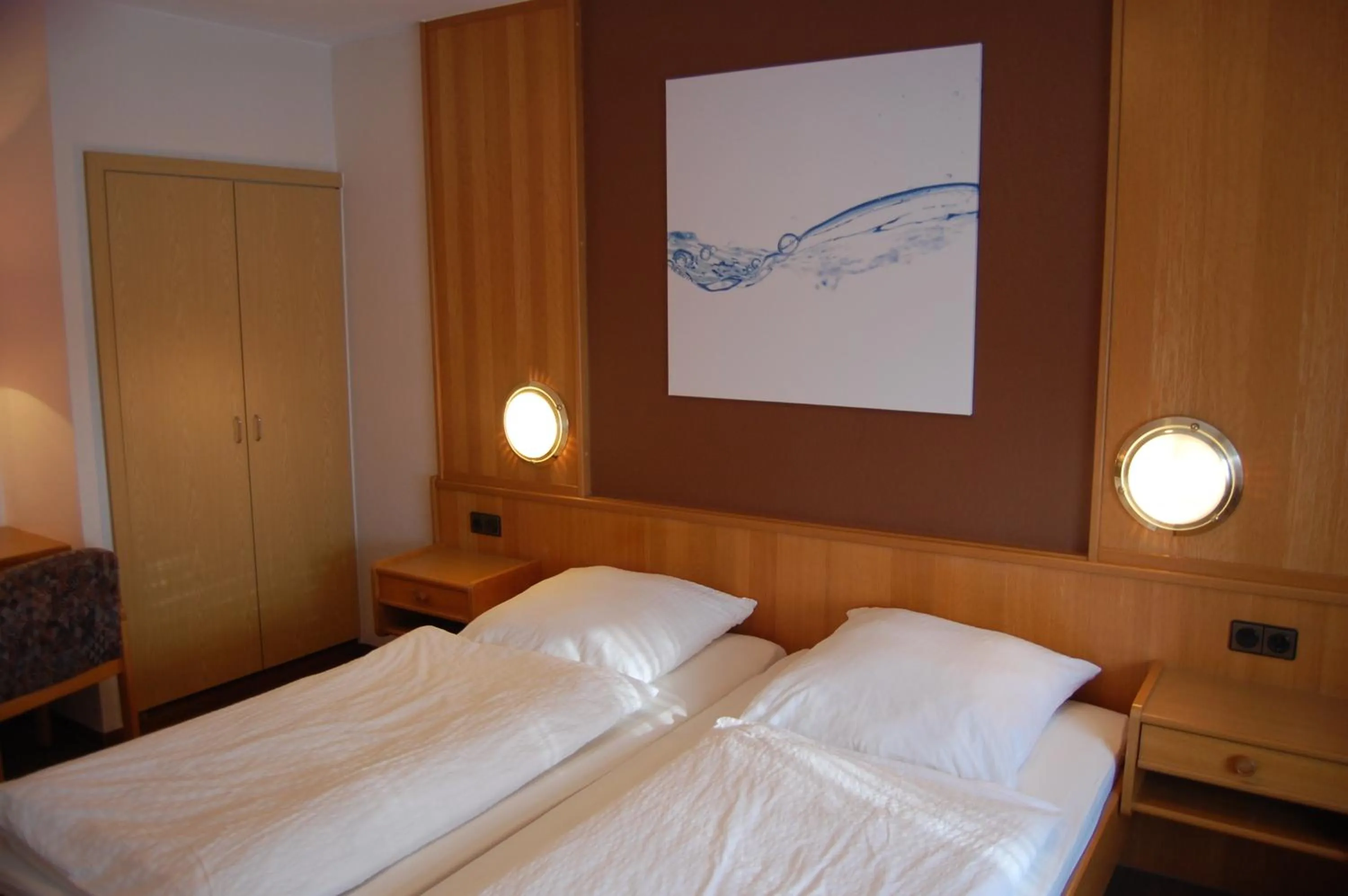 Photo of the whole room, Bed in Hotel Hubertushof