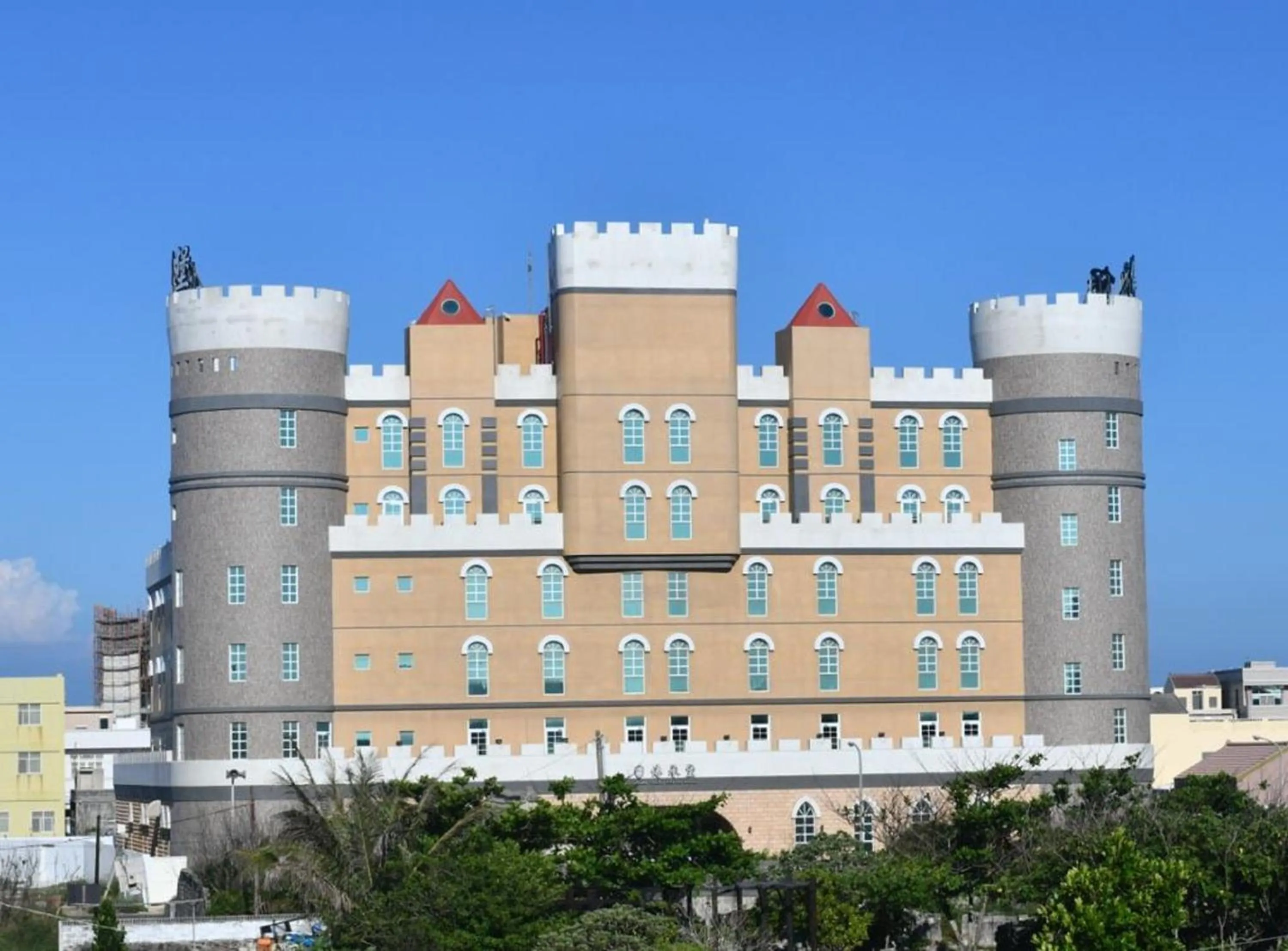 Property building in Chuan Cheng Castle