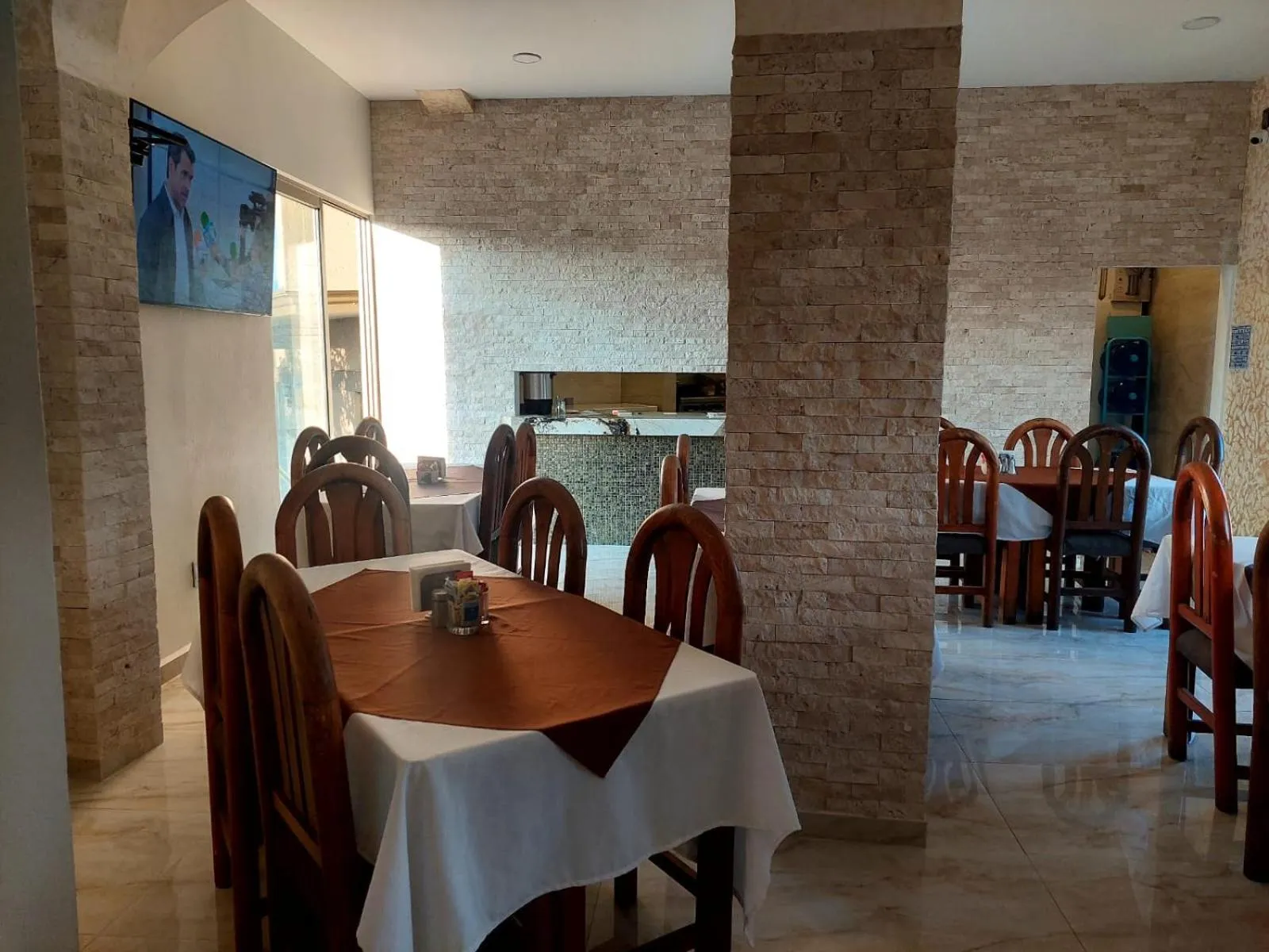Restaurant/places to eat in Hotel Parador del Rey