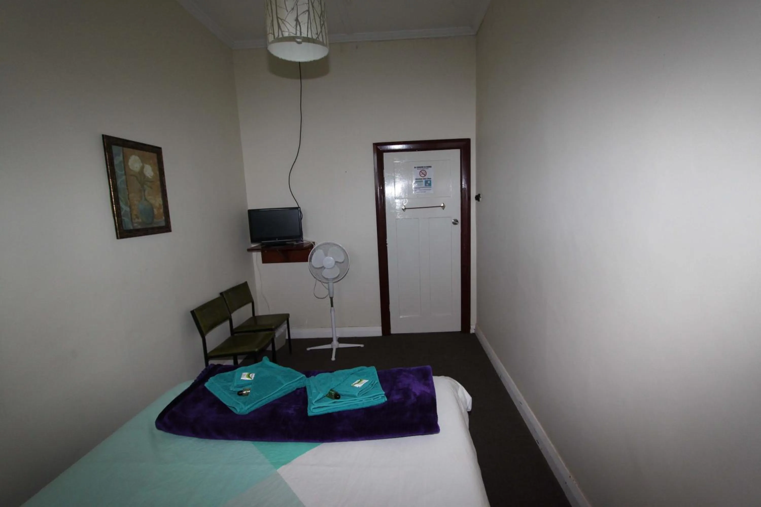 Bedroom, Bed in Kaneira Hotel