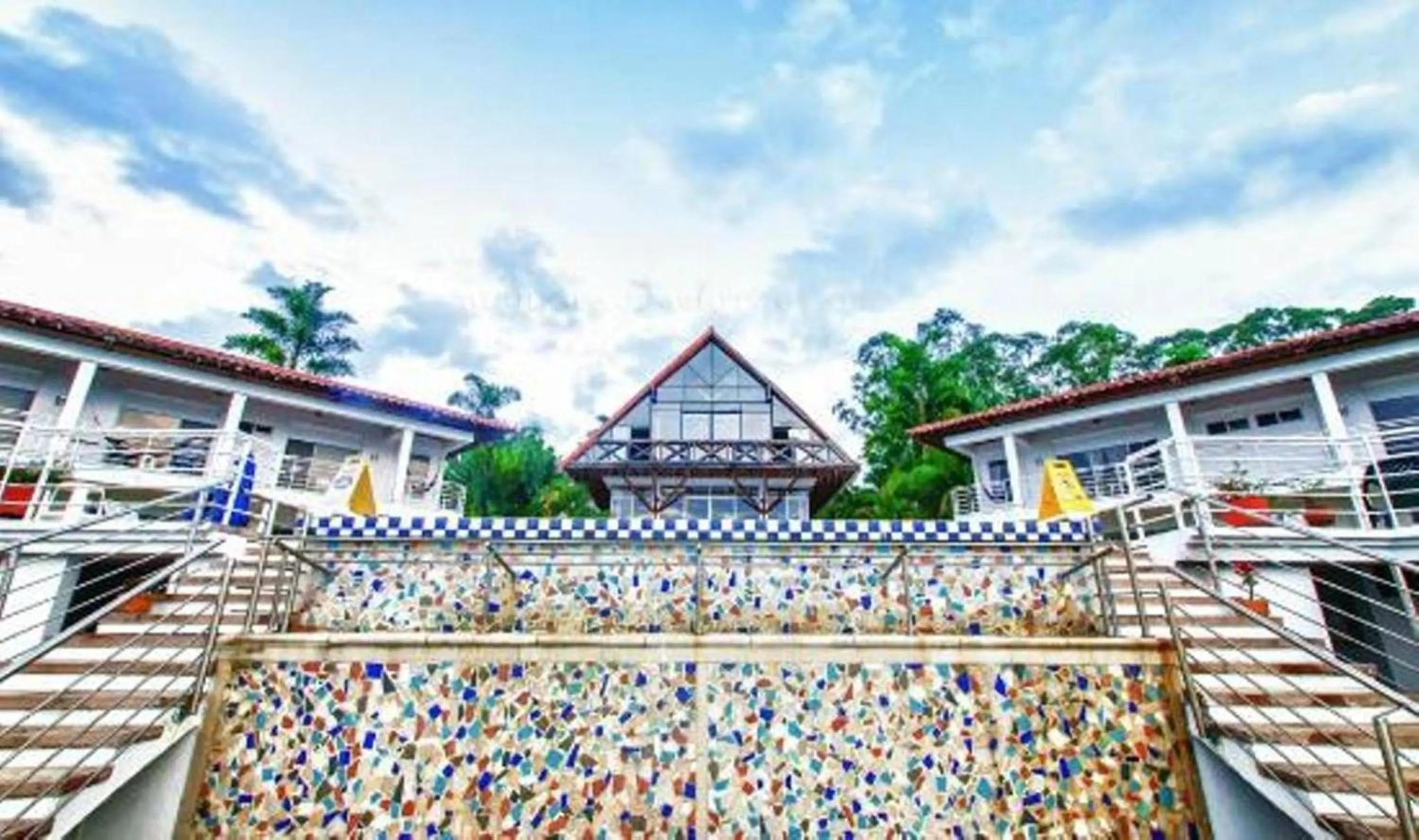 Swimming pool in Hotel Mirador Las Palmas