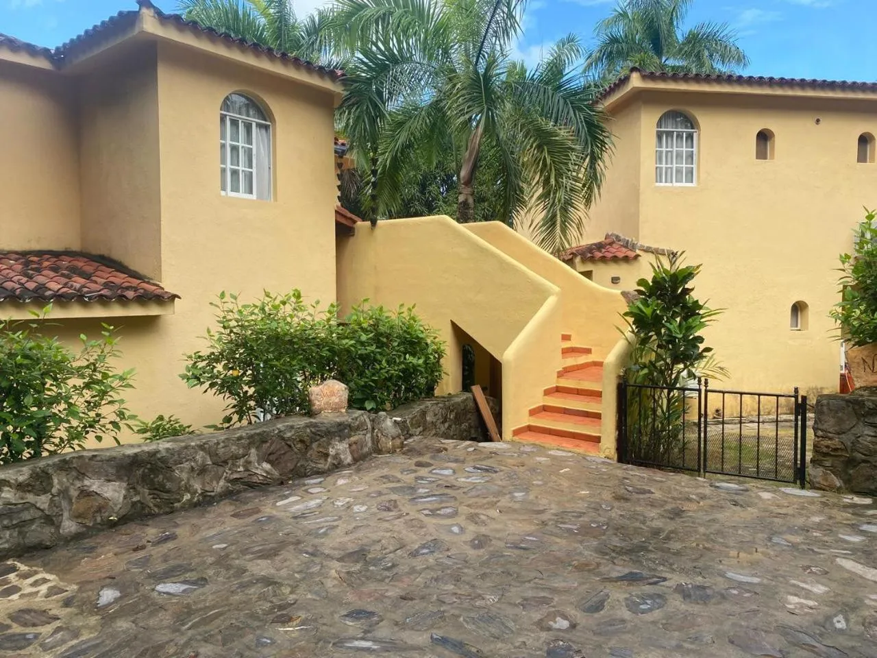 Hotel - Residencial Madrugada