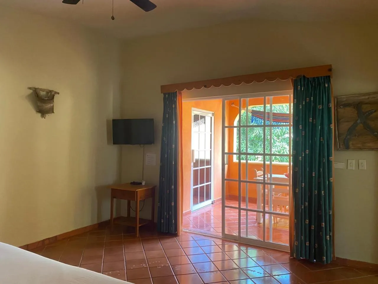 Hotel - Residencial Madrugada