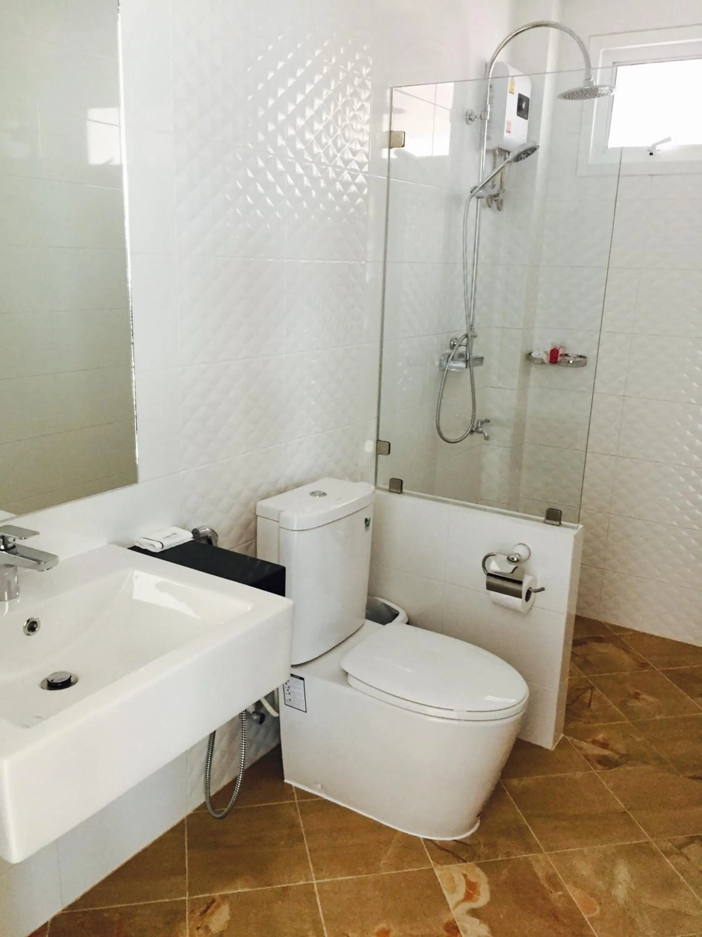 Bathroom in Shangrilah Bungalow