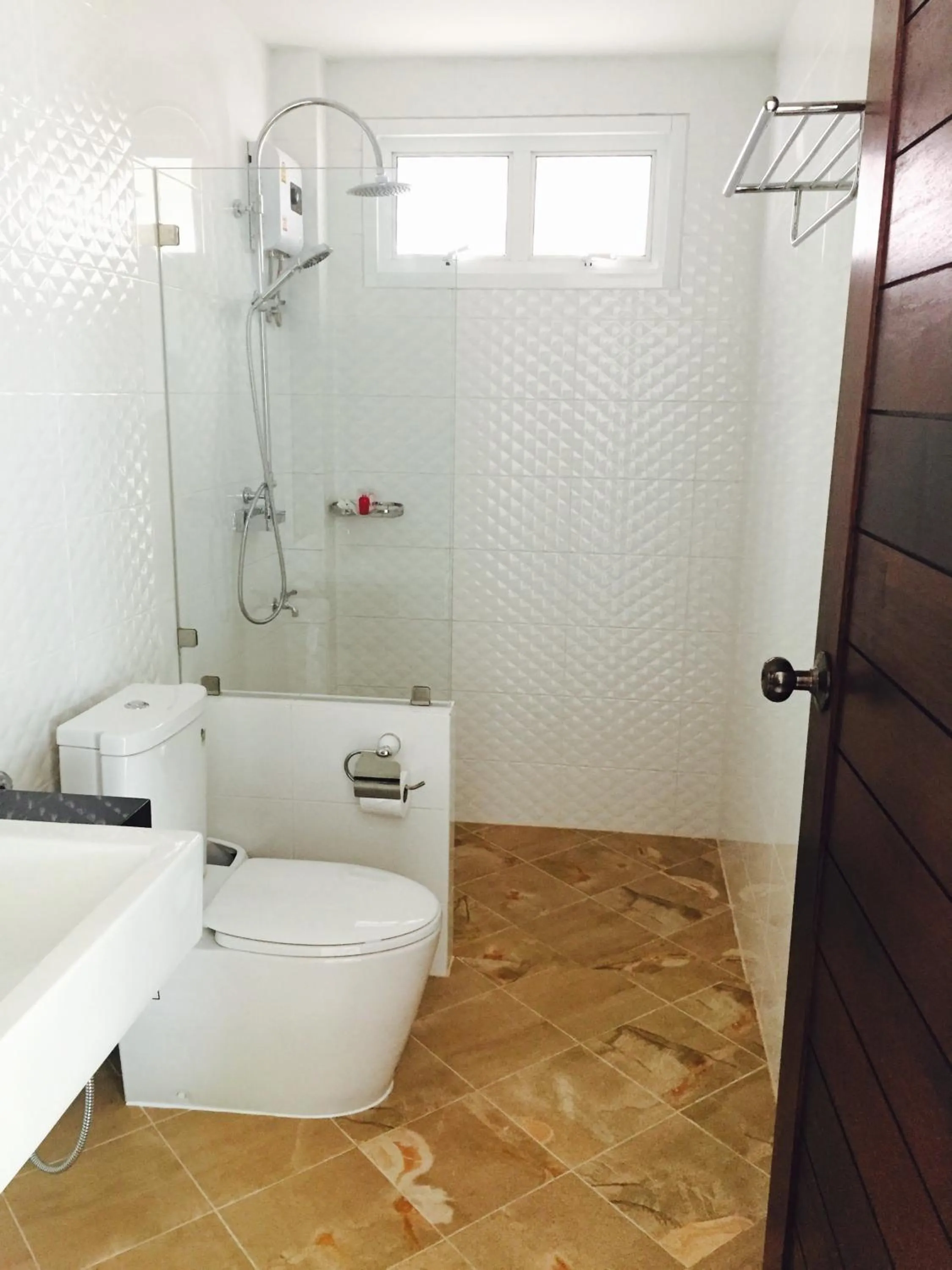 Bathroom in Shangrilah Bungalow