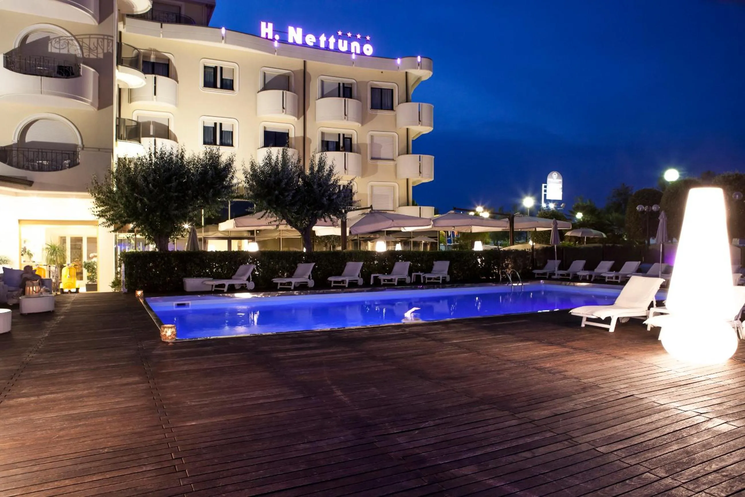 Facade/entrance in Hotel Nettuno