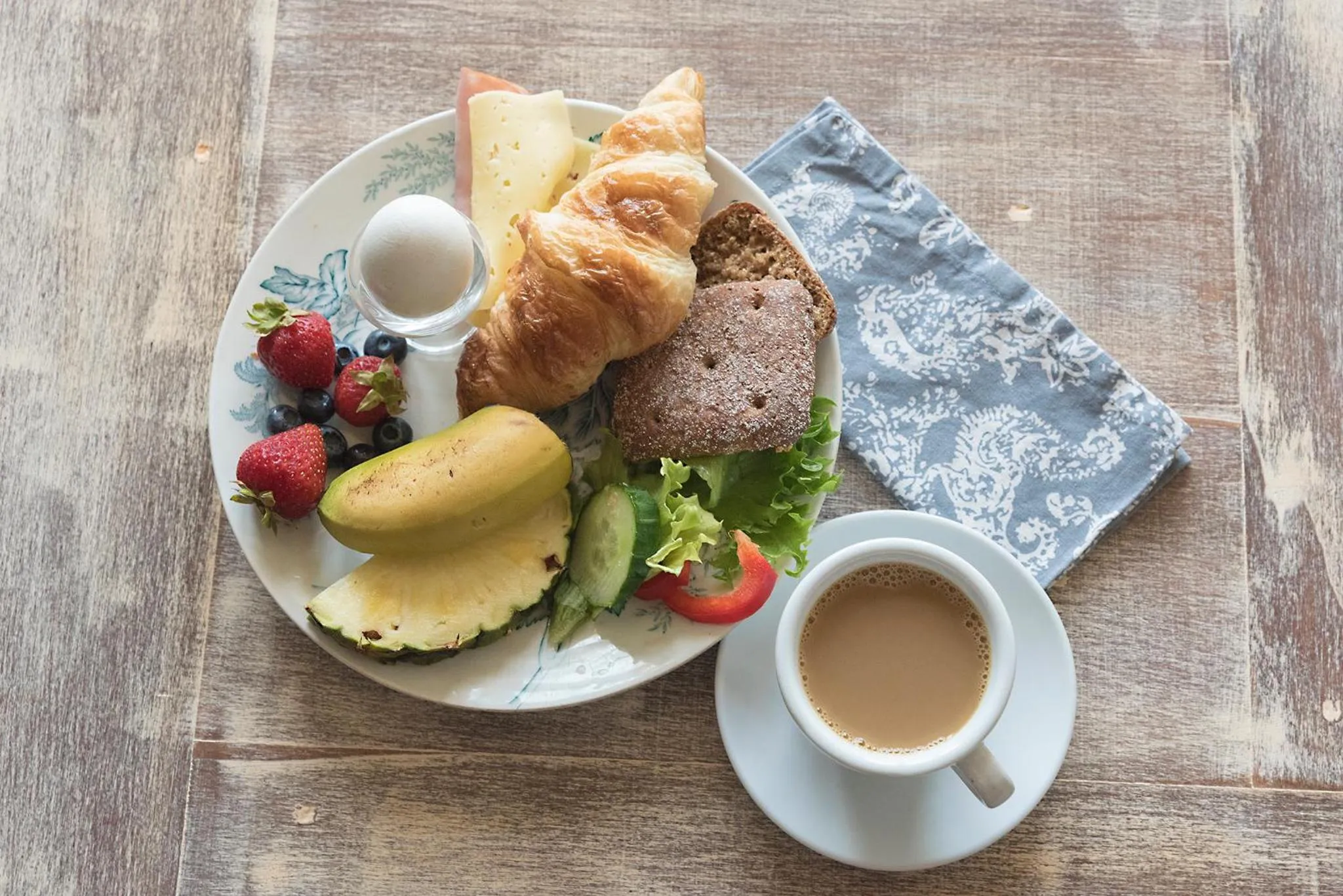 Breakfast in Boutique hotel Sawohouse