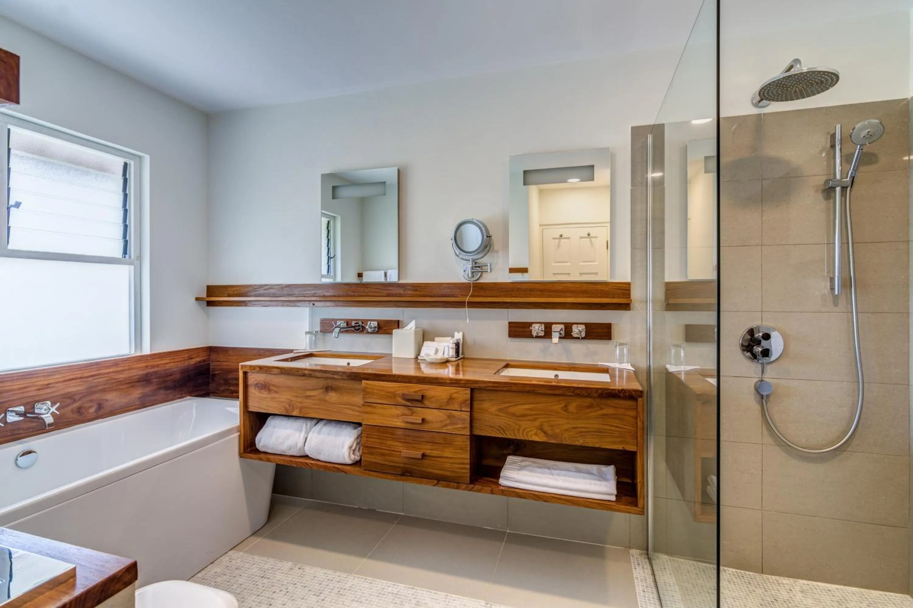 Bathroom in Calabash Hotel