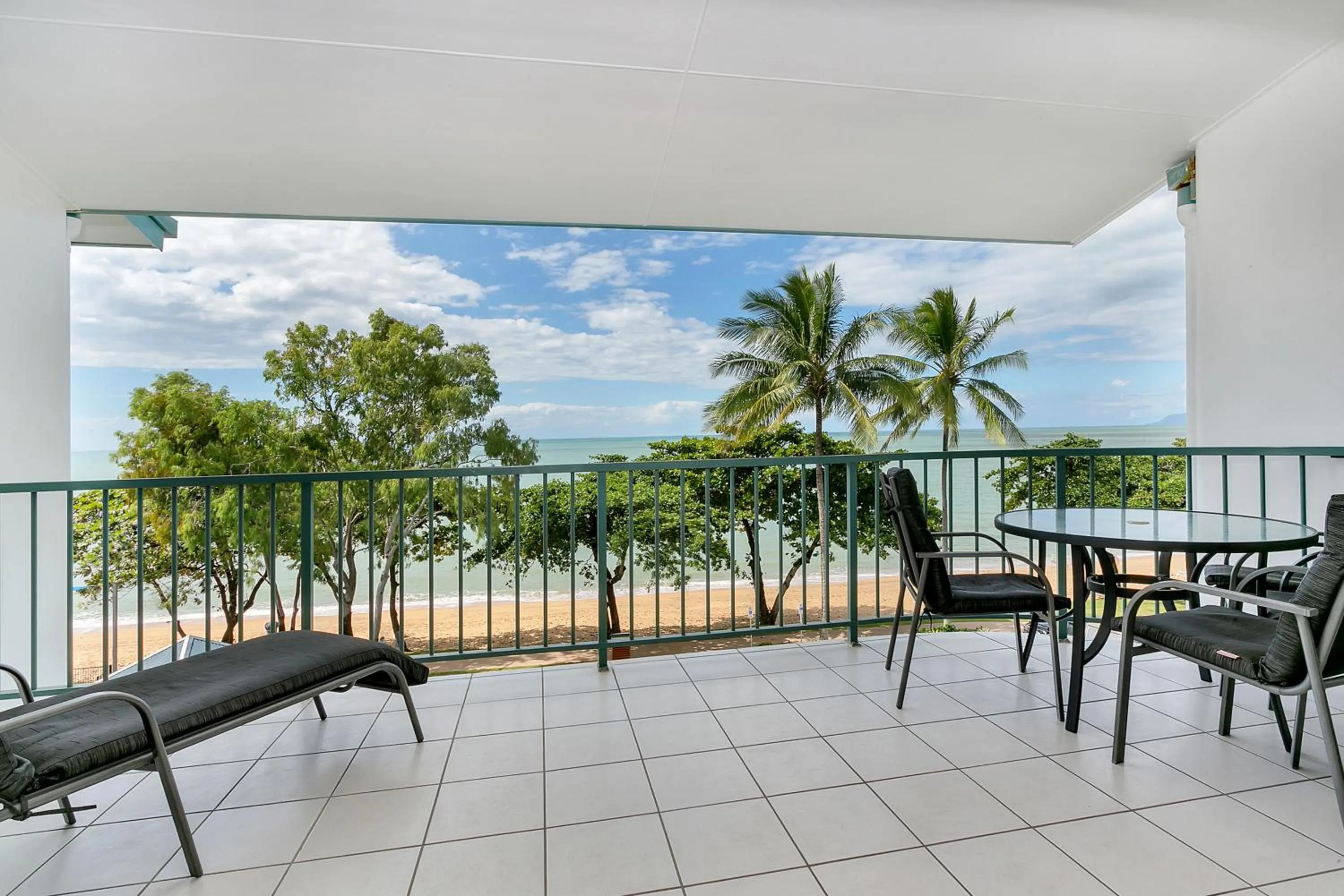 Balcony/Terrace in Beachfront Apartments on Trinity Beach