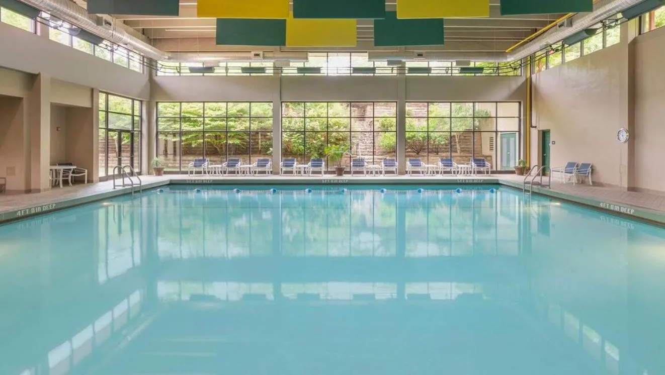 Swimming pool in The Omni Grove Park Inn & Spa - Asheville