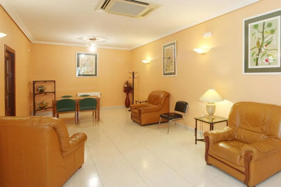 Lobby or reception in El Cisne Verde