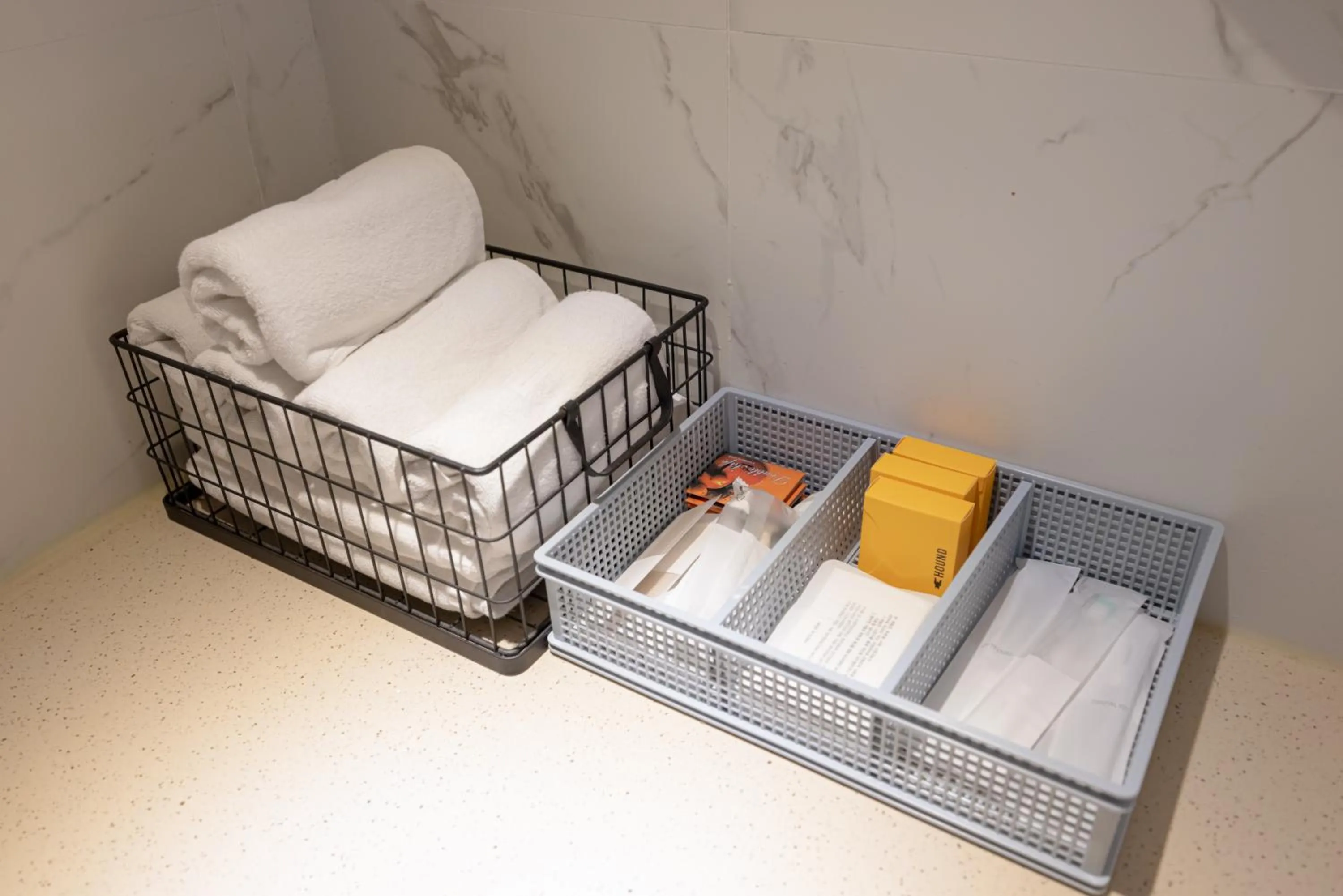 towels, Bed in Hound Hotel Seomyeon-Beomcheon