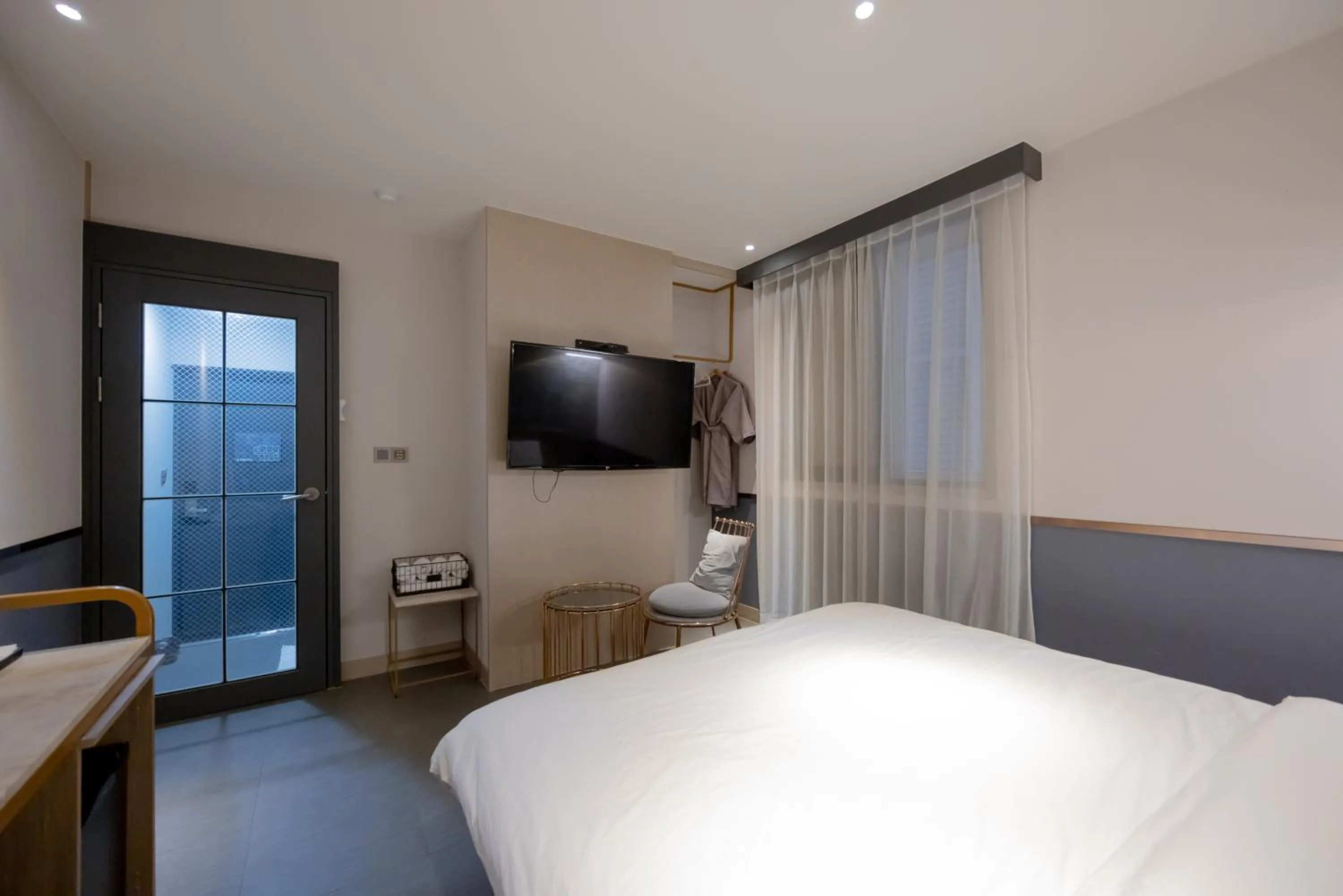 Bedroom, Bed in Hound Hotel Seomyeon-Beomcheon