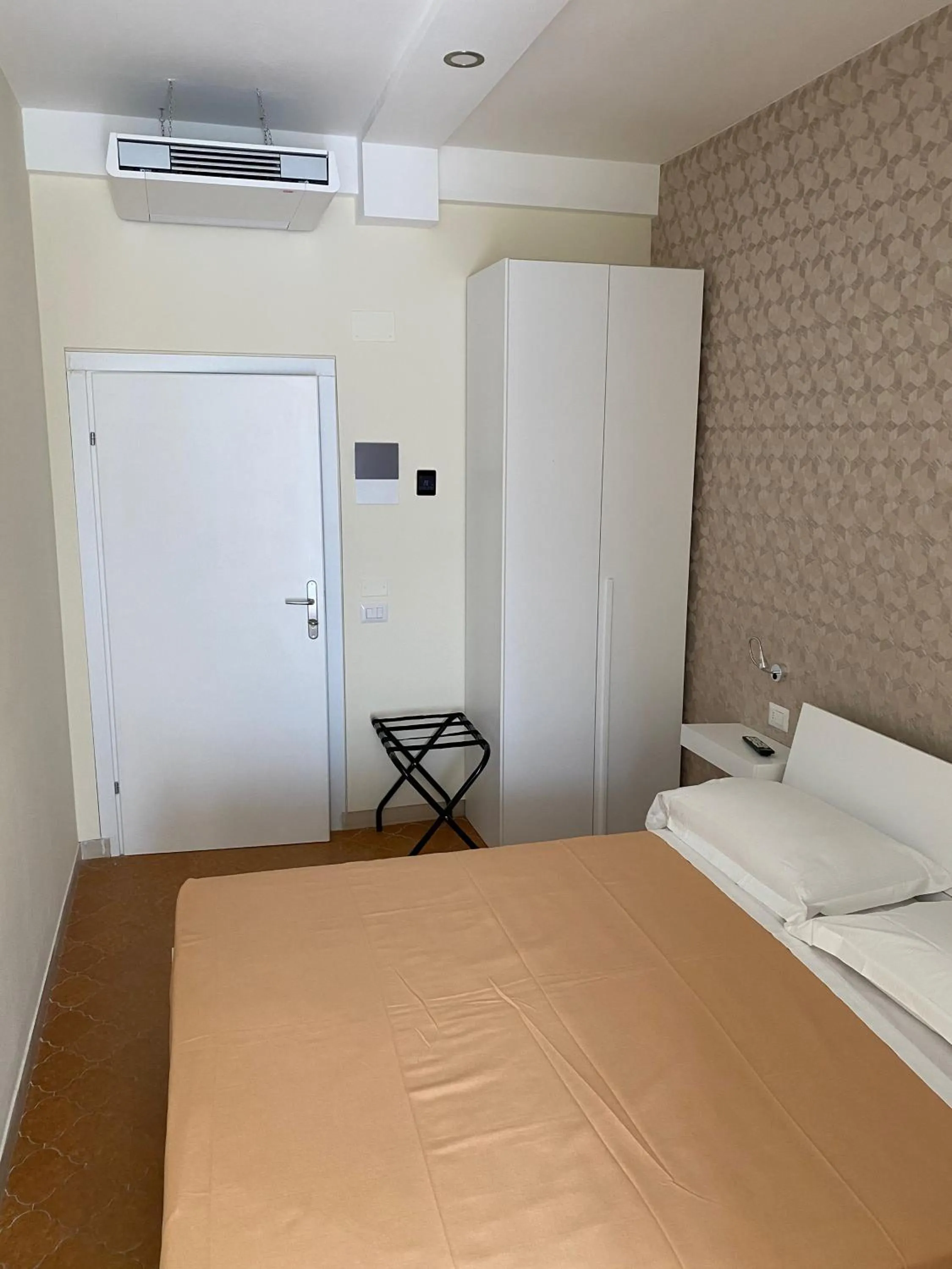 Photo of the whole room, Bed in Acquaviva Experience B&B