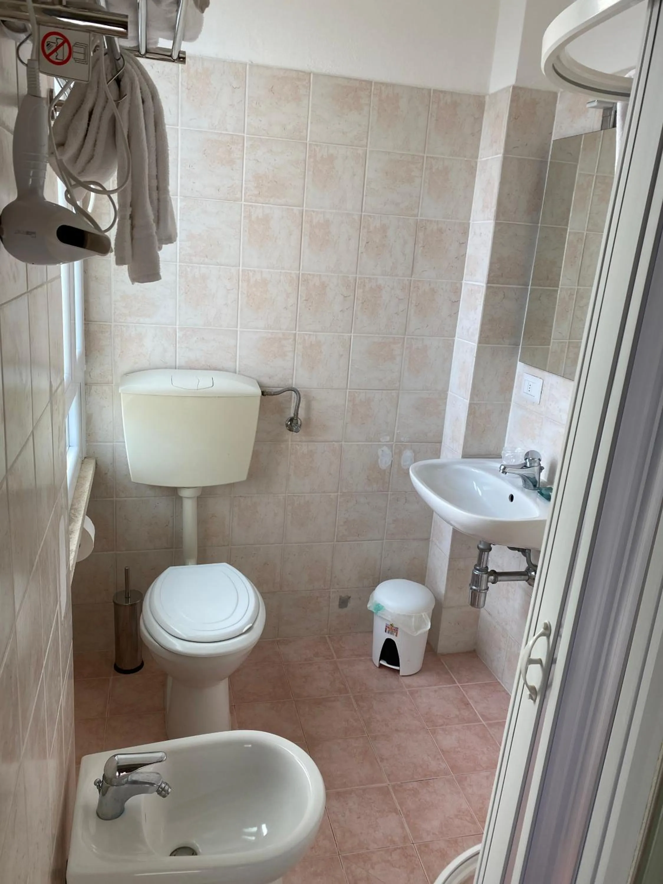 Bathroom in Acquaviva Experience B&B