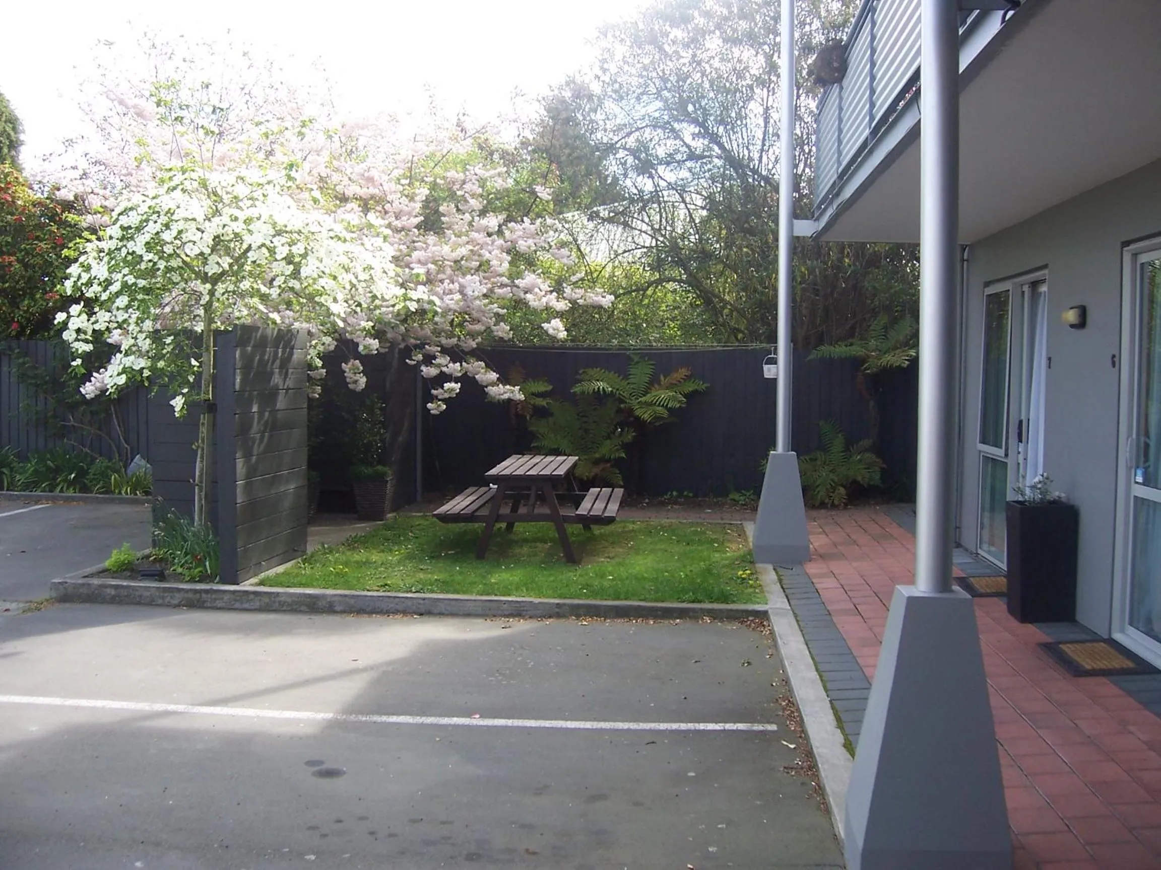 Patio in 306 Motel Apartments