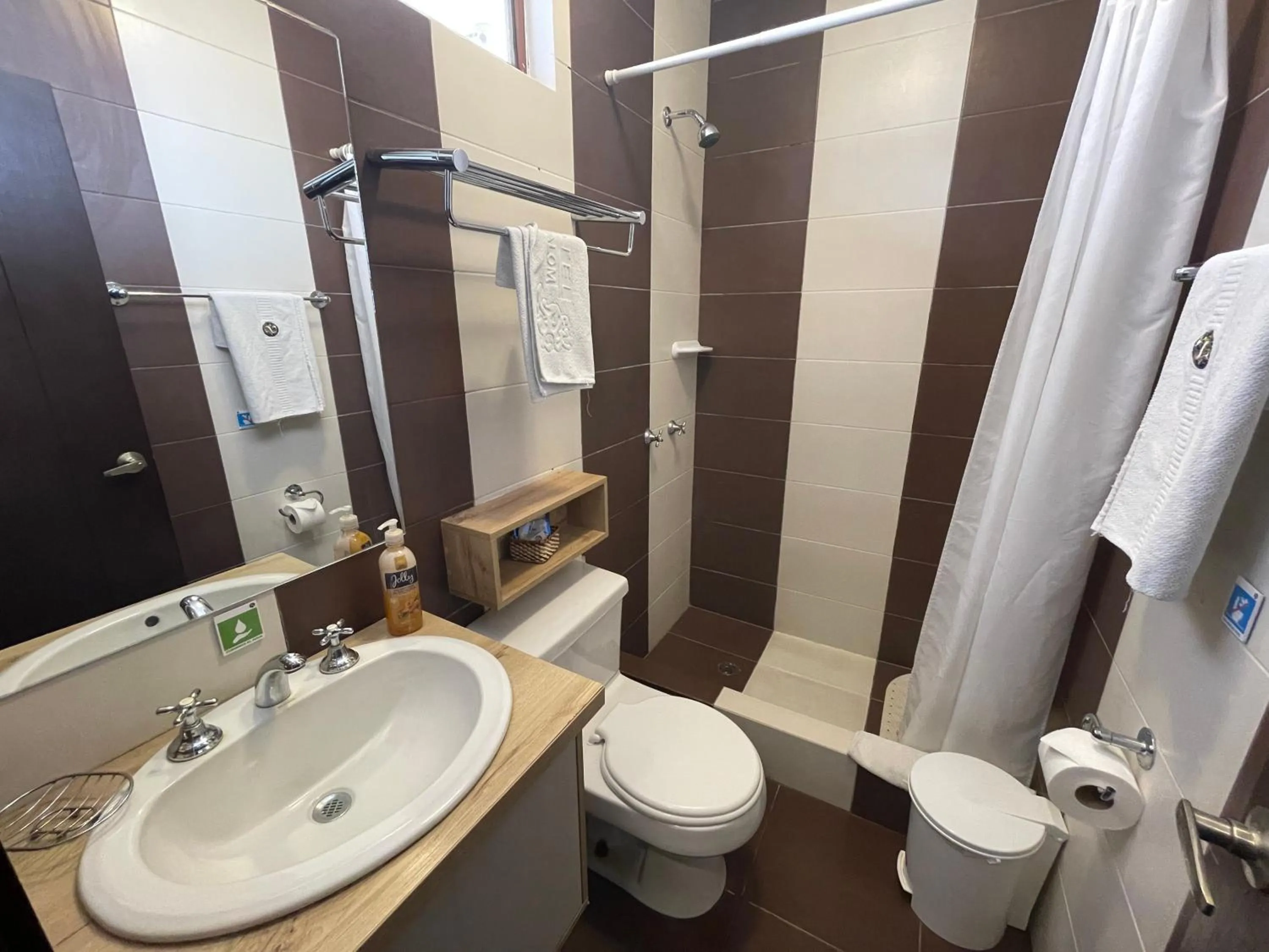 Hosteria Punta Blanca