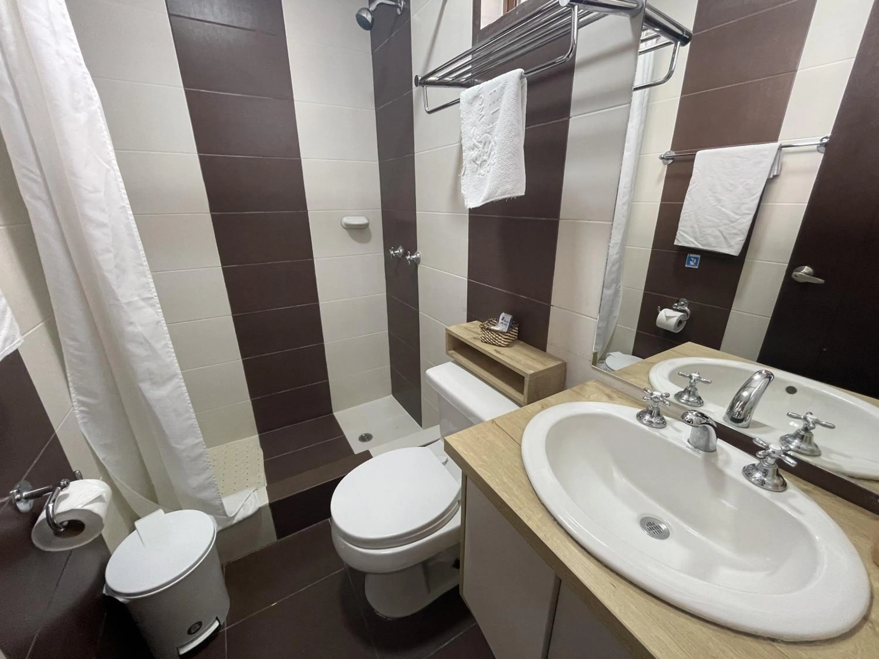 Hosteria Punta Blanca