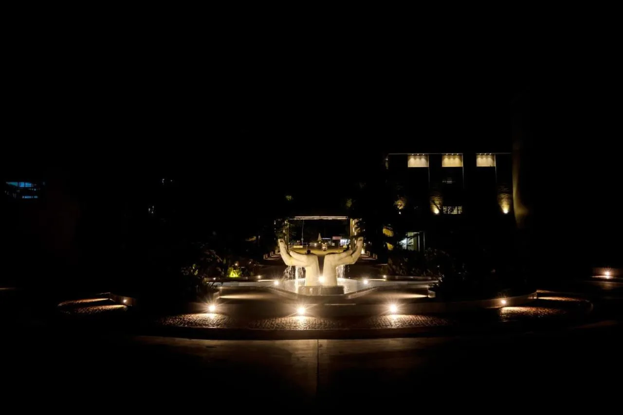 Property building in Seven Sky Clarks Exotica