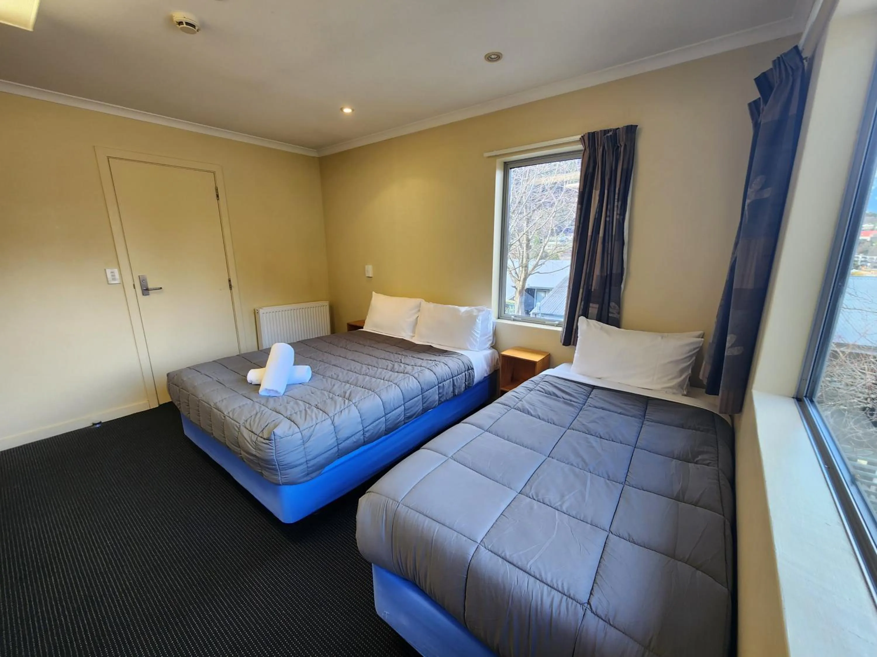 Bed in Pinewood Queenstown