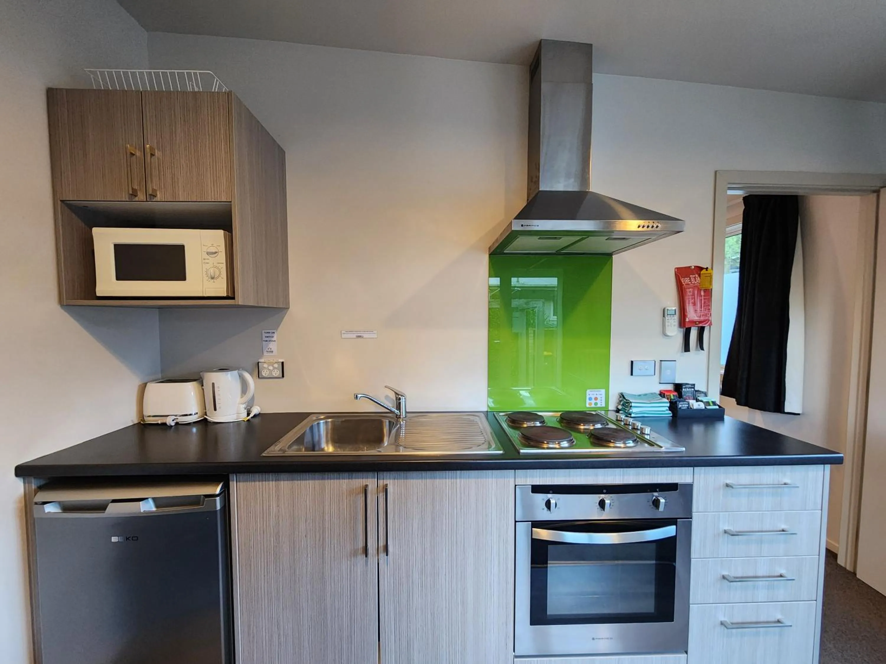 Coffee/tea facilities in Pinewood Queenstown