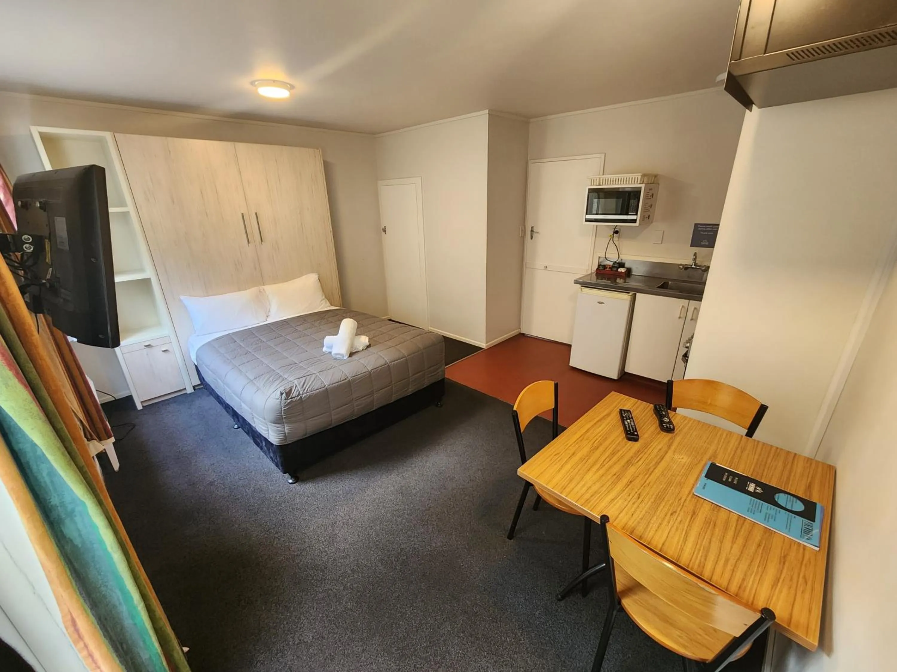 Bed in Pinewood Queenstown