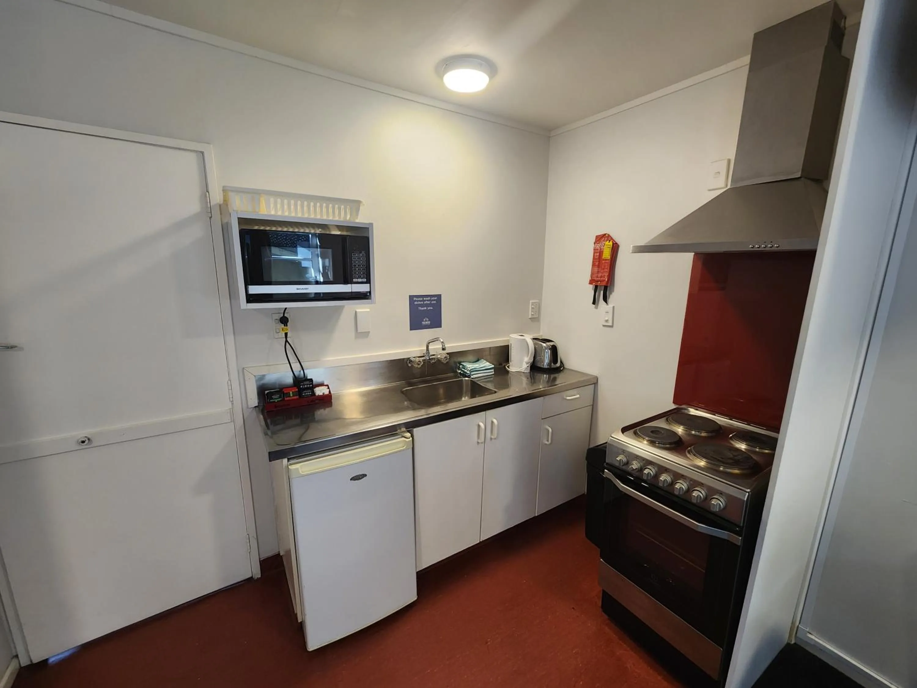 Coffee/tea facilities in Pinewood Queenstown