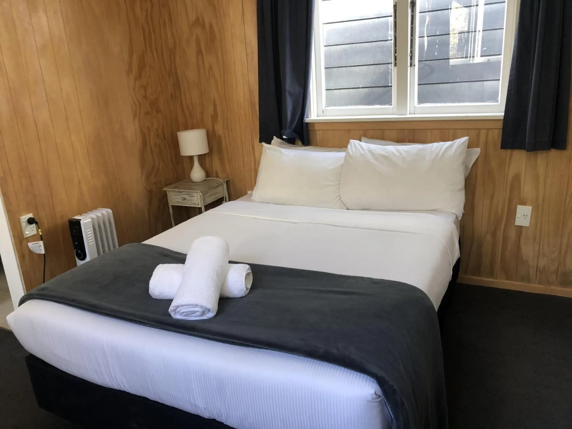 Bed in Pinewood Queenstown