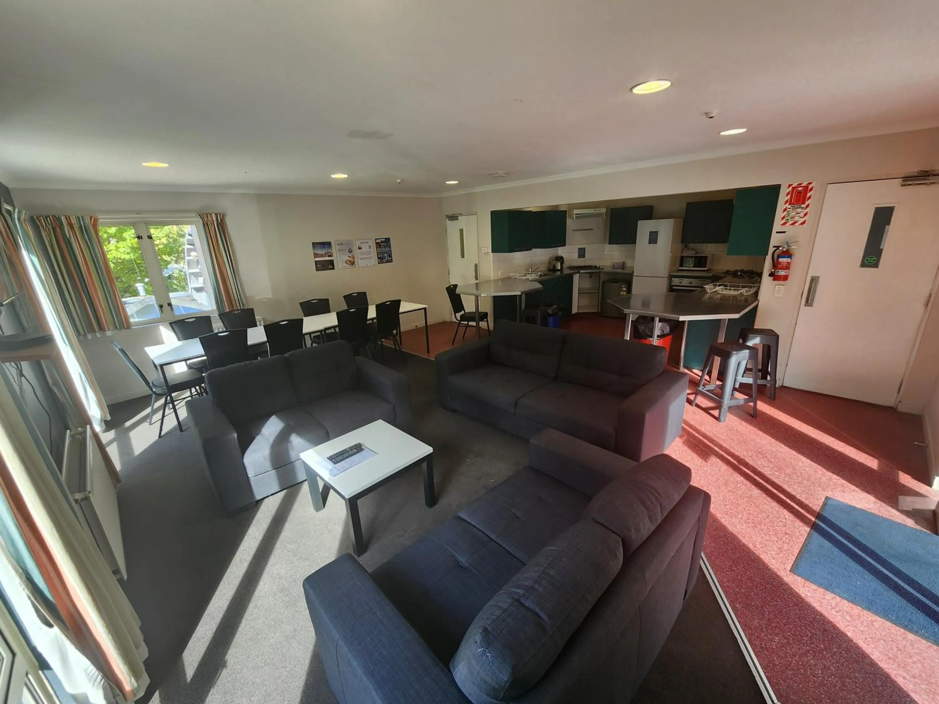 TV and multimedia in Pinewood Queenstown