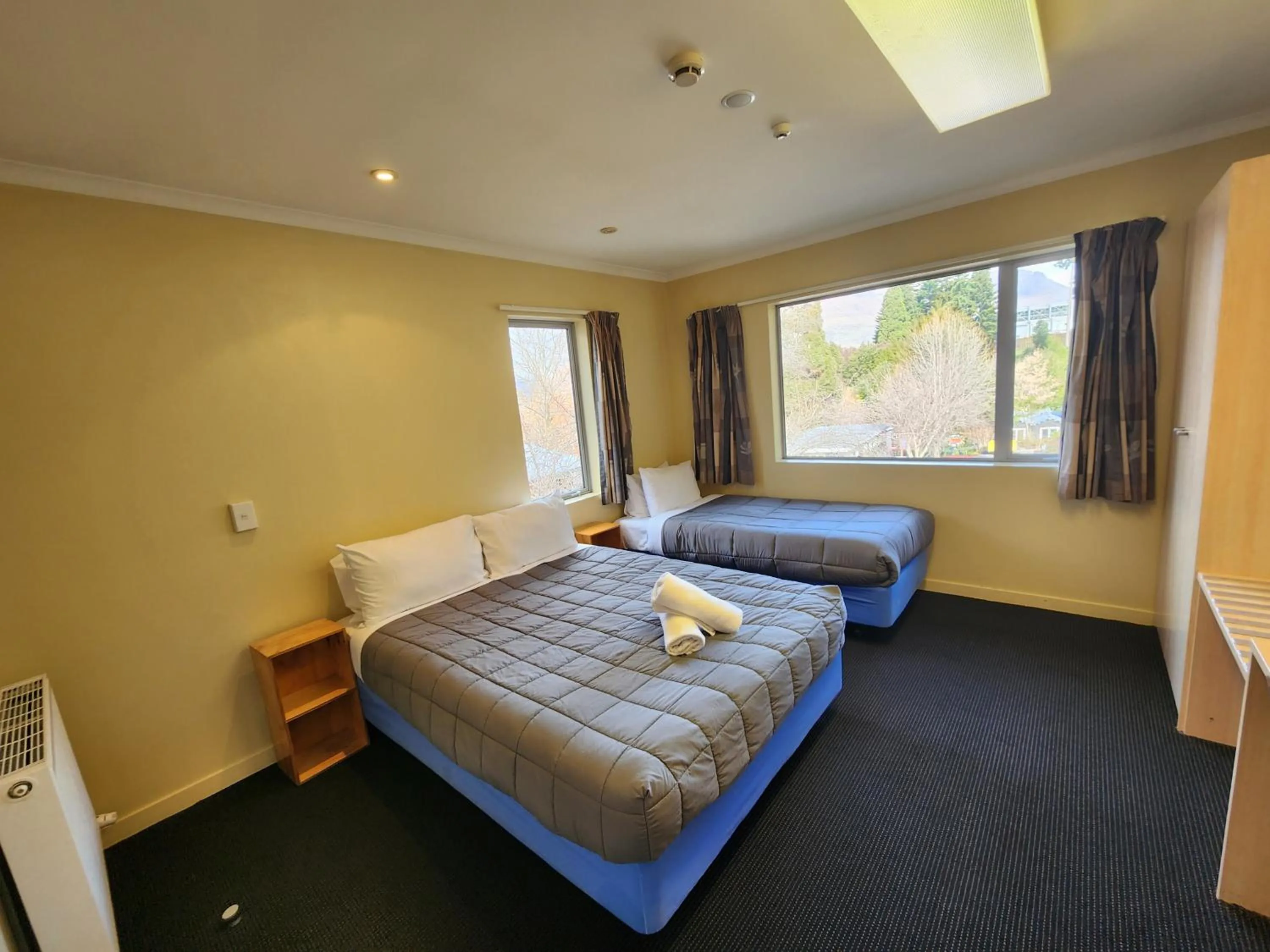 Bed in Pinewood Queenstown